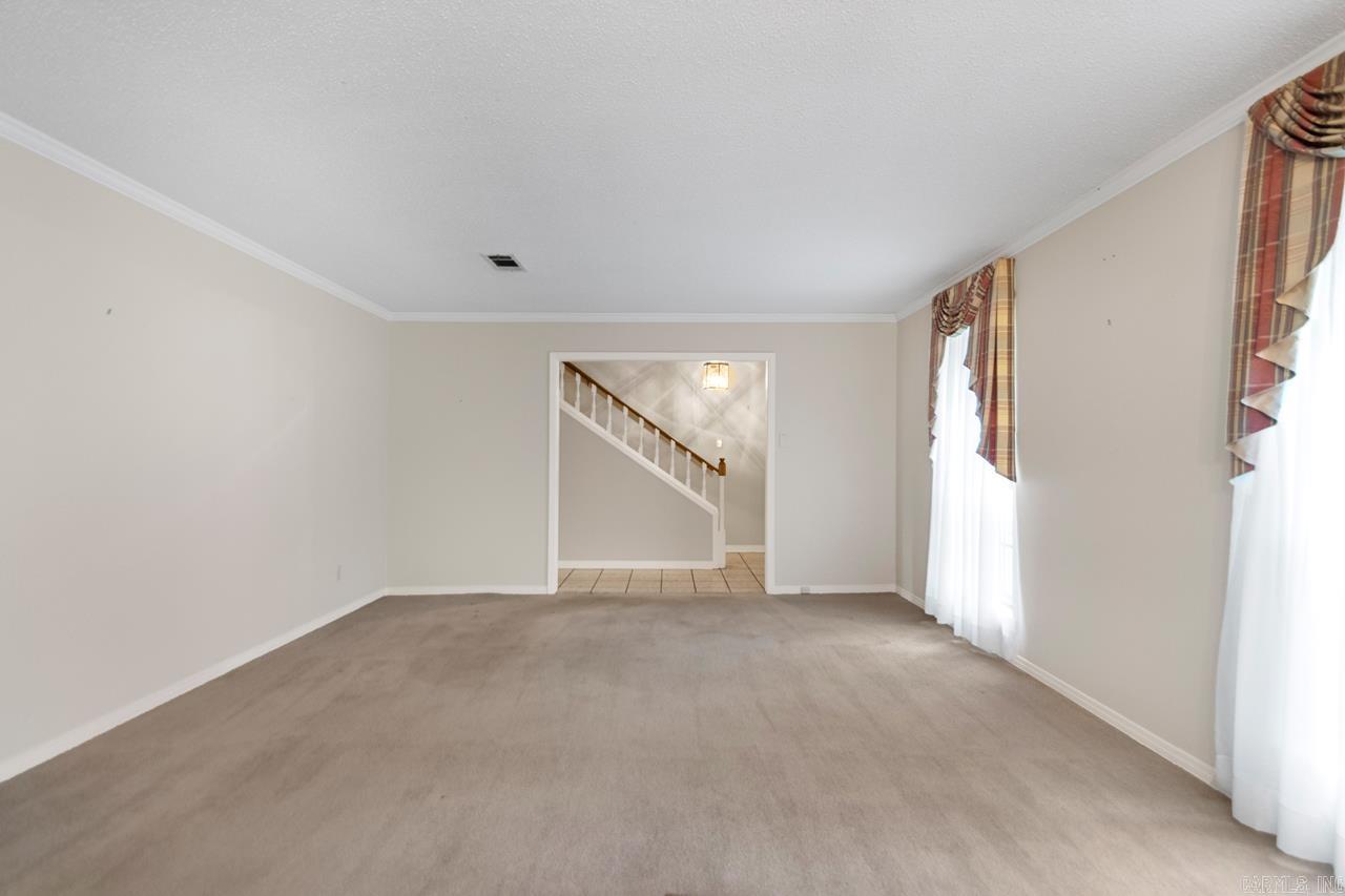 8727 Boulder Lane Little Rock, AR 72227