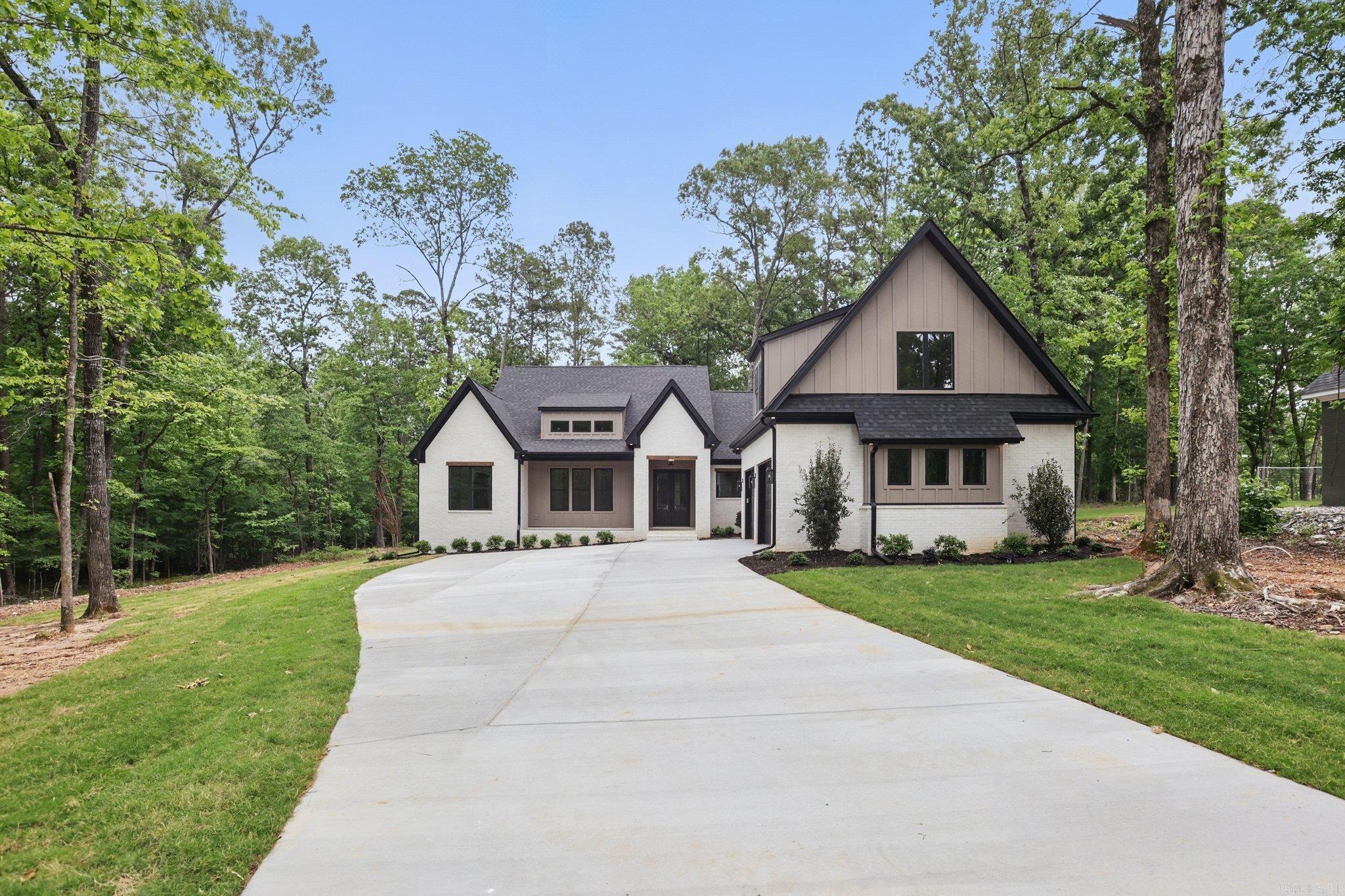 3016 Sunlight Cove Alexander, AR 72002
