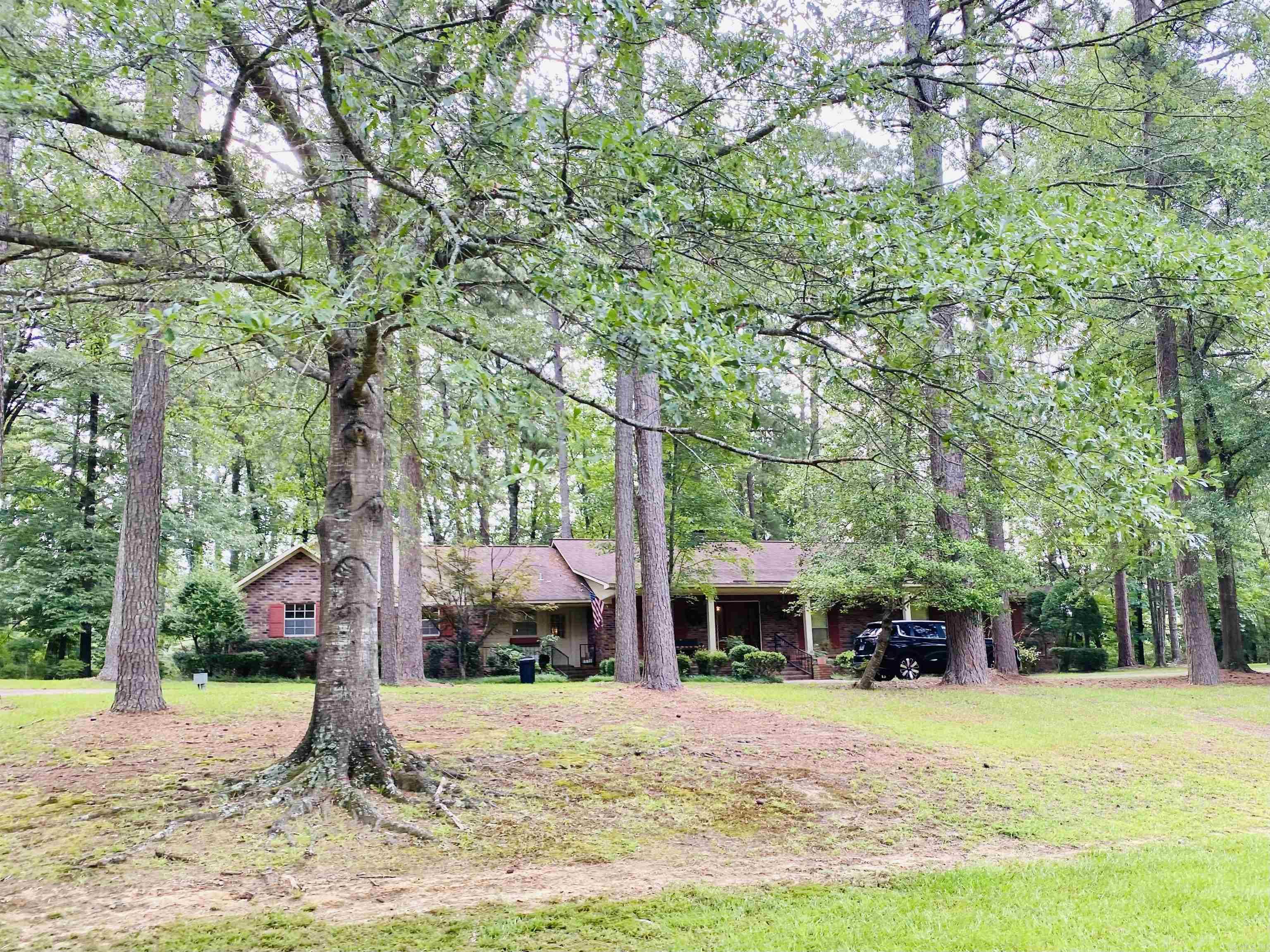 125 Emerson Place  Camden, AR