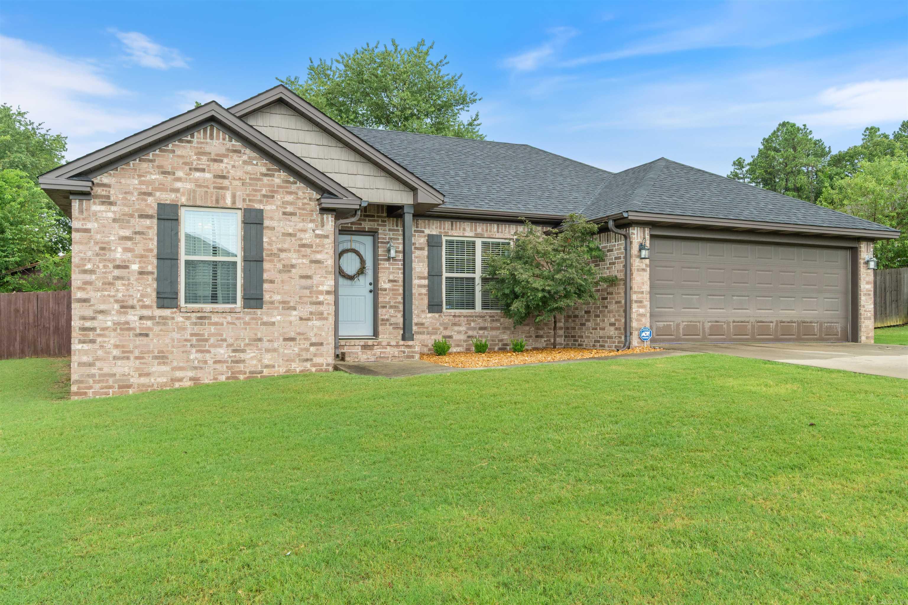 2620 Ridgewood  Searcy, AR