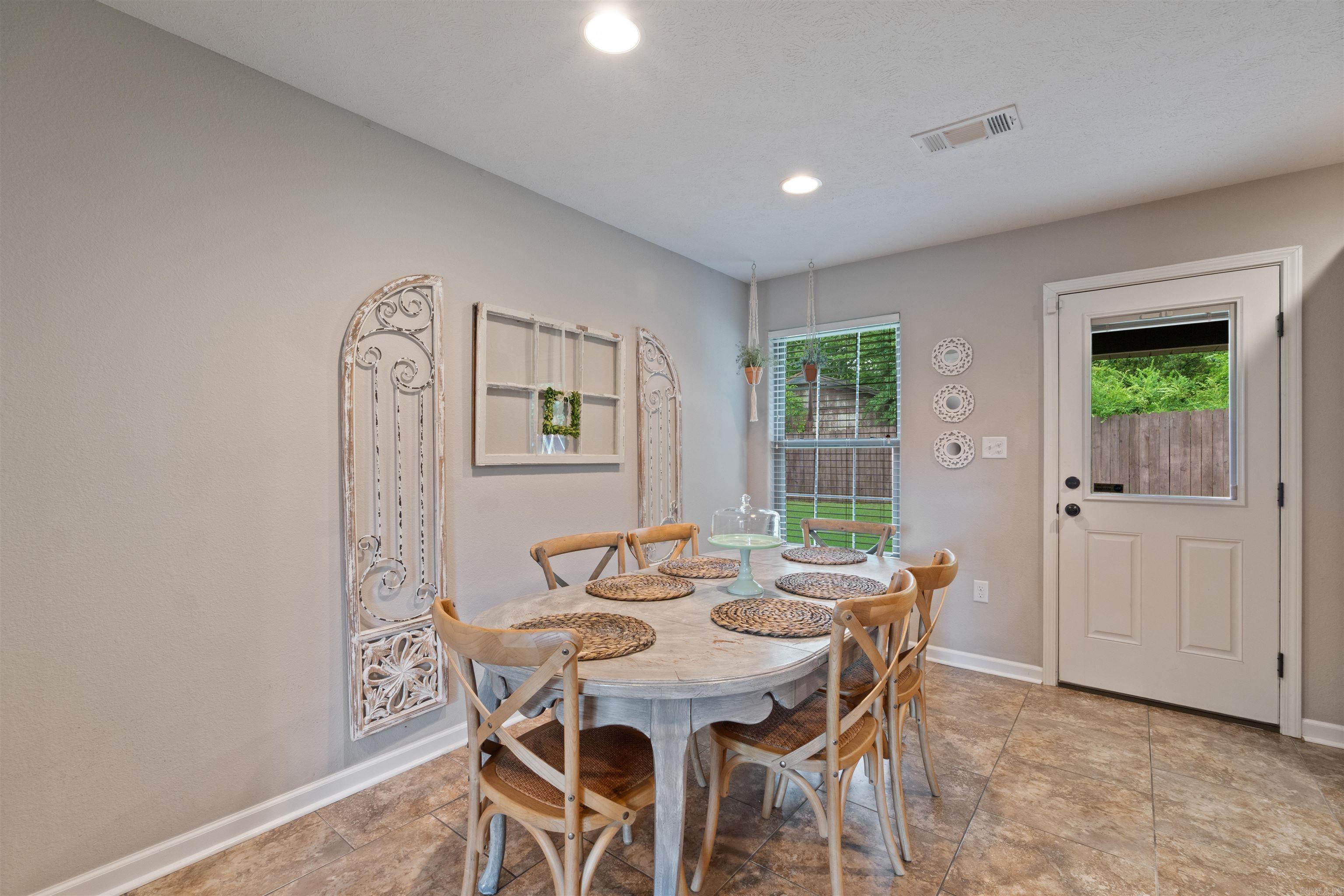 2620 Ridgewood  Searcy, AR