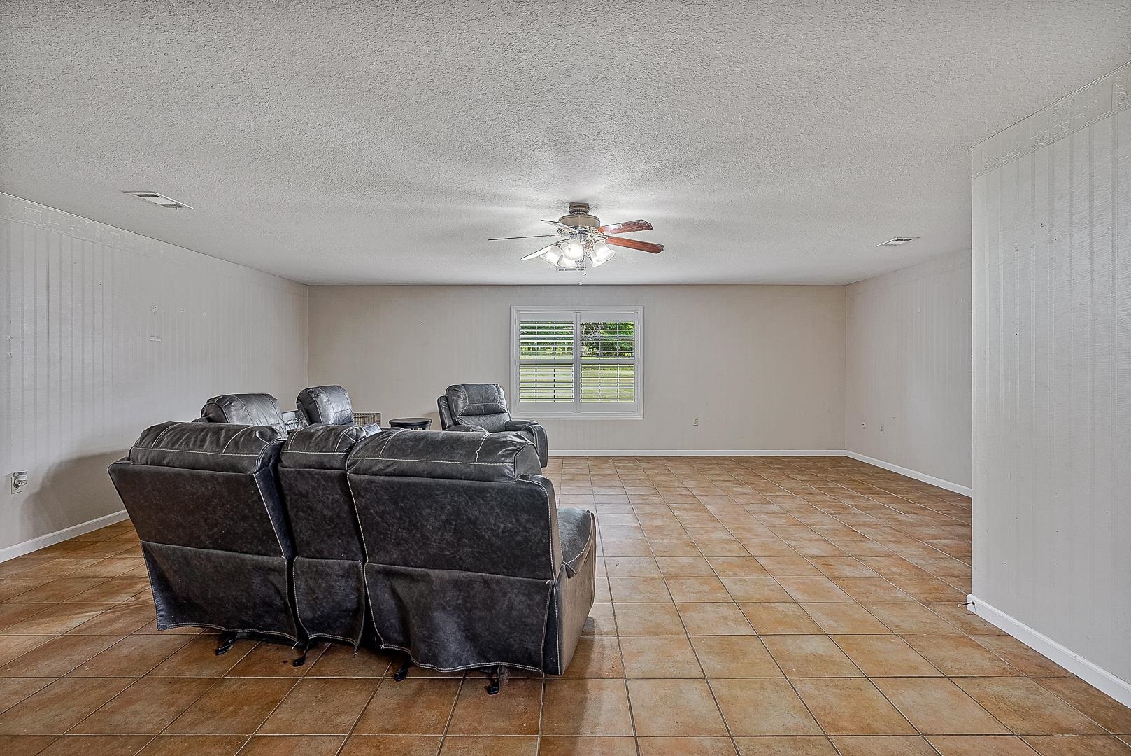 6707 Deerwood  Paragould, AR
