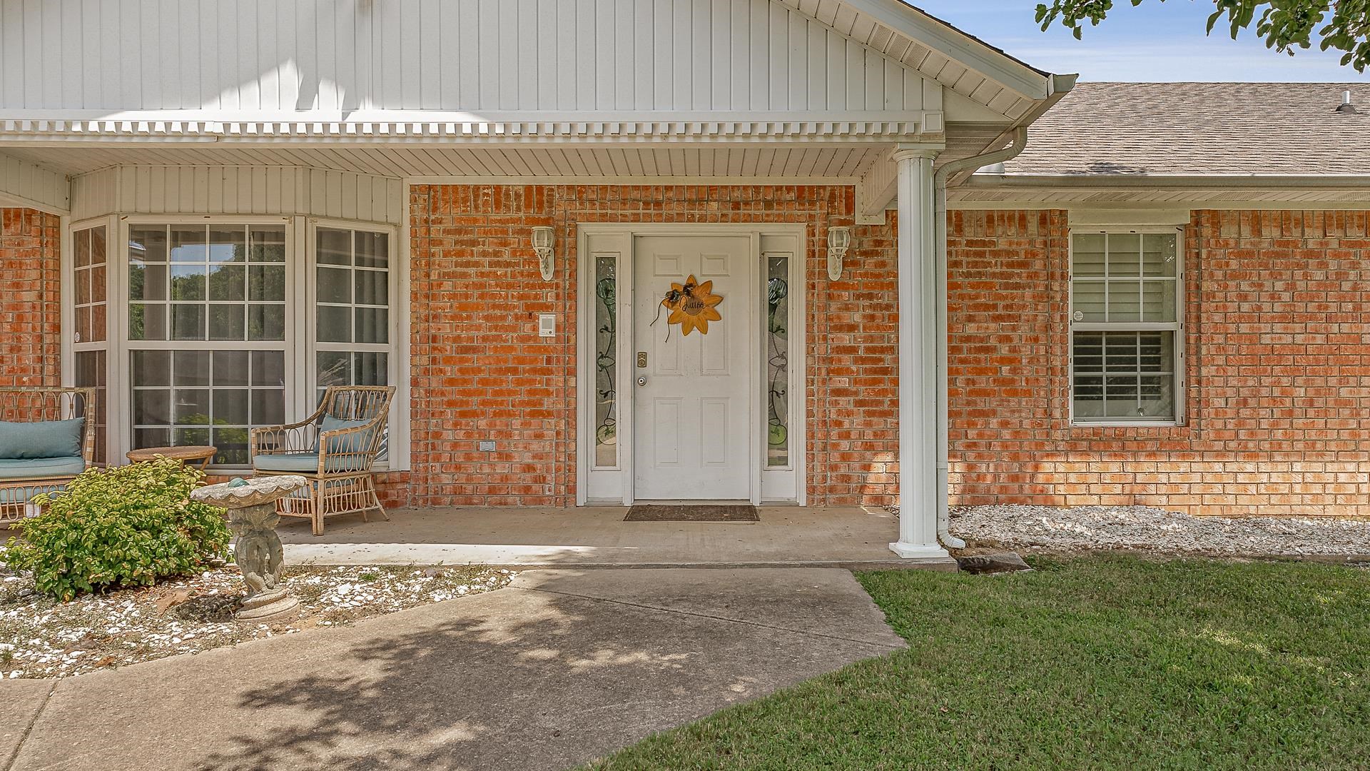 6707 Deerwood  Paragould, AR