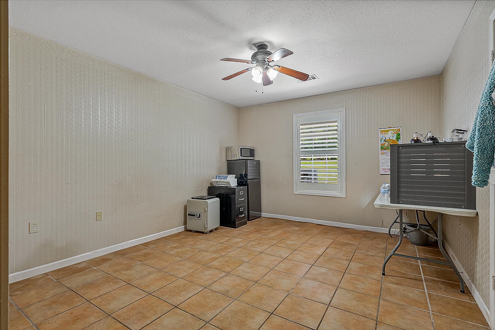 6707 Deerwood  Paragould, AR