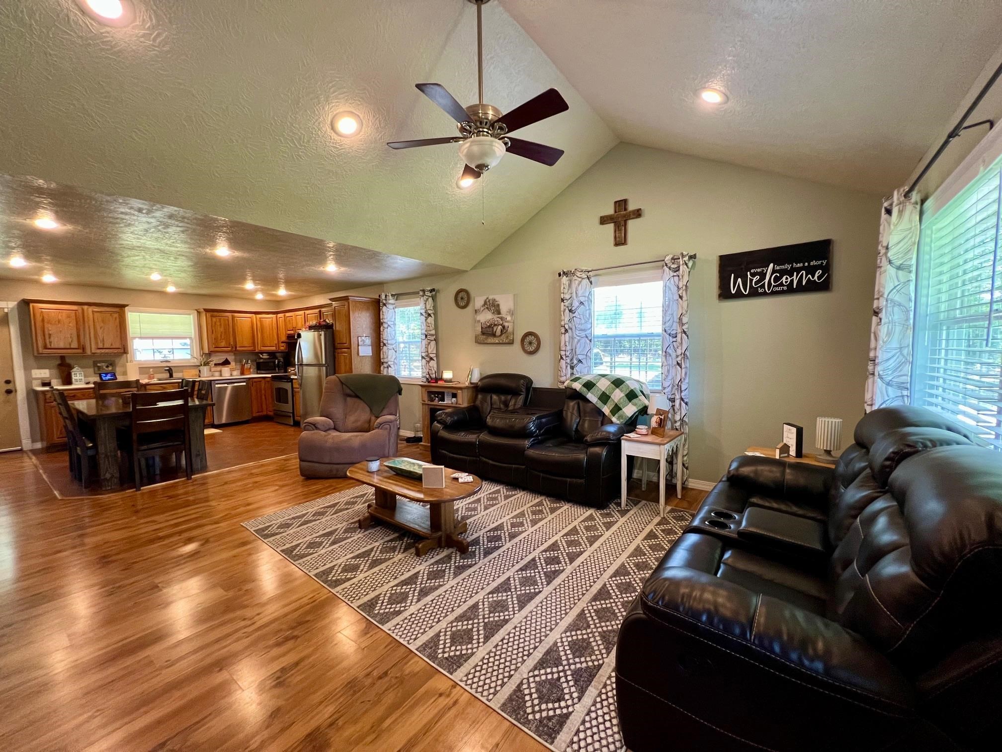 108 Dusty  Highland, AR