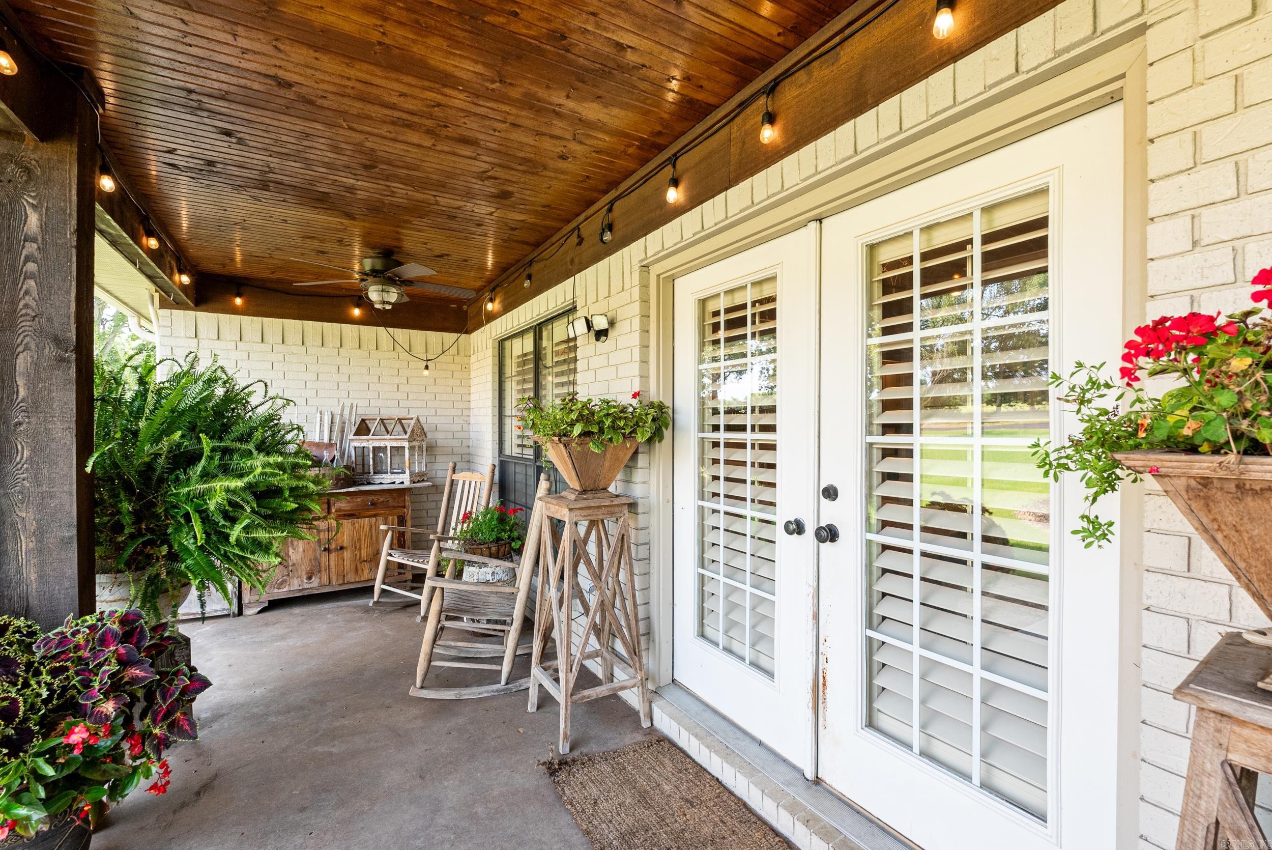 374 Highway 225 East Greenbrier, AR 72058