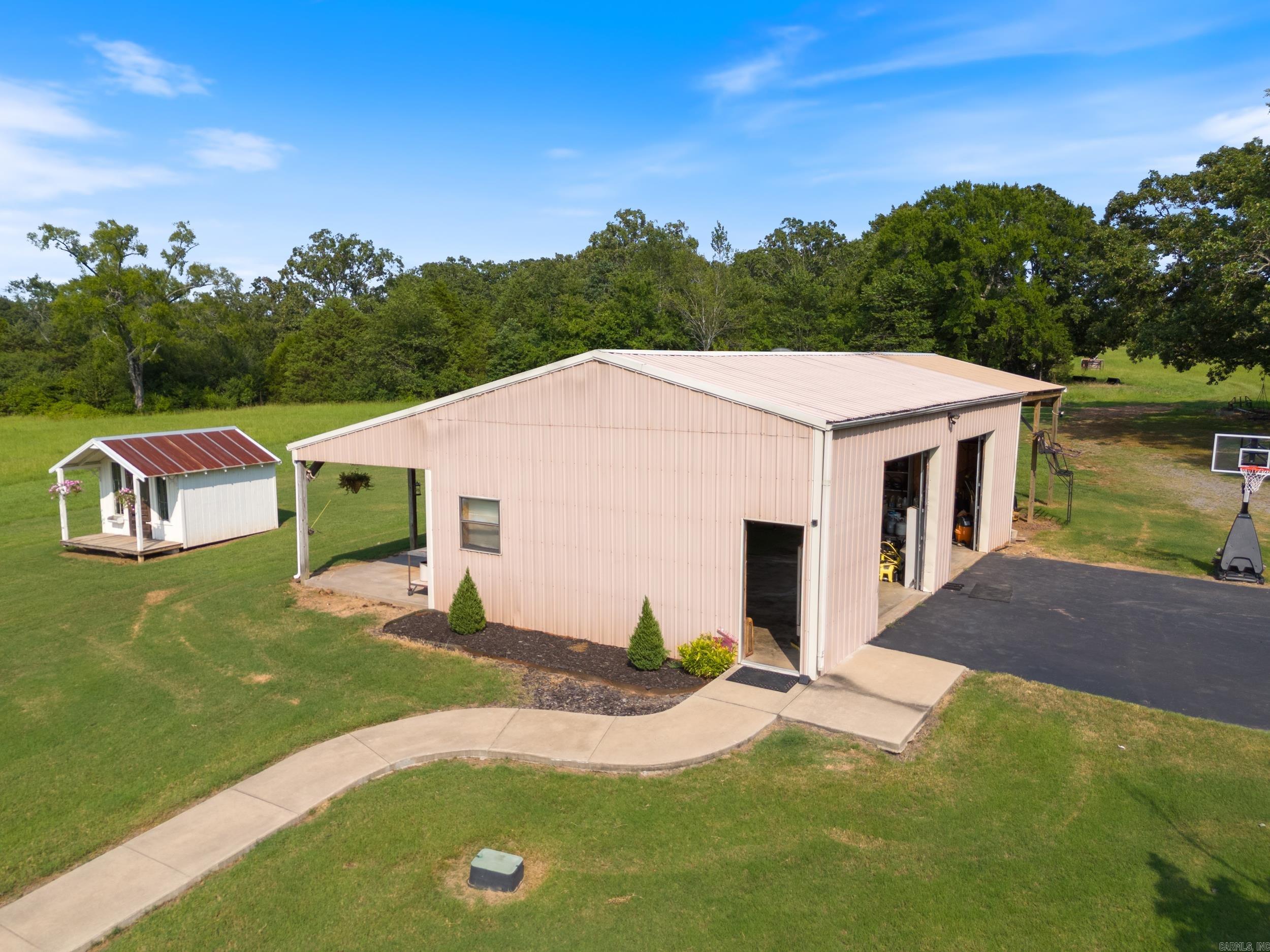 374 Highway 225 East Greenbrier, AR 72058