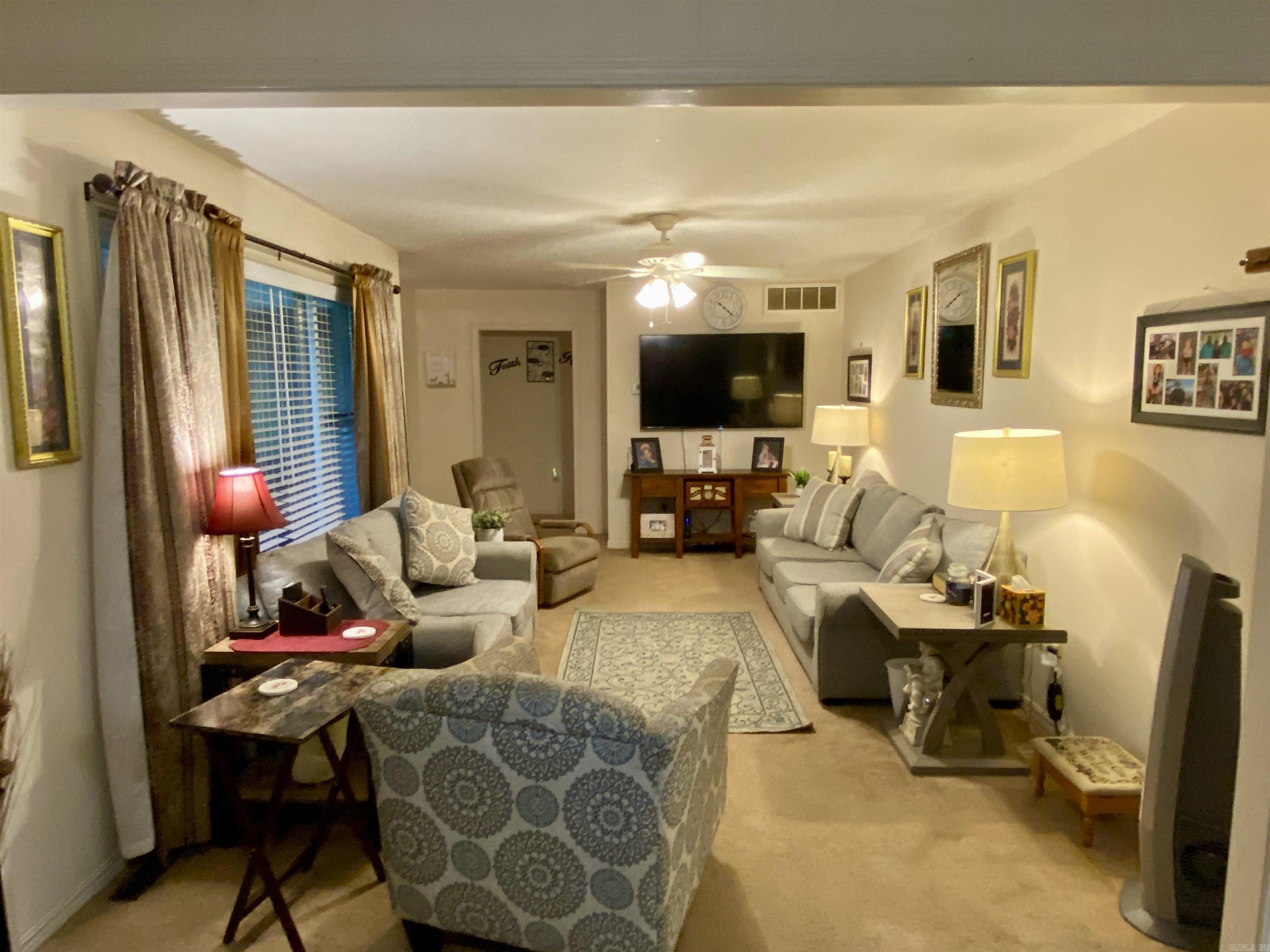 2802 N Erie Avenue Russellville, AR 72802