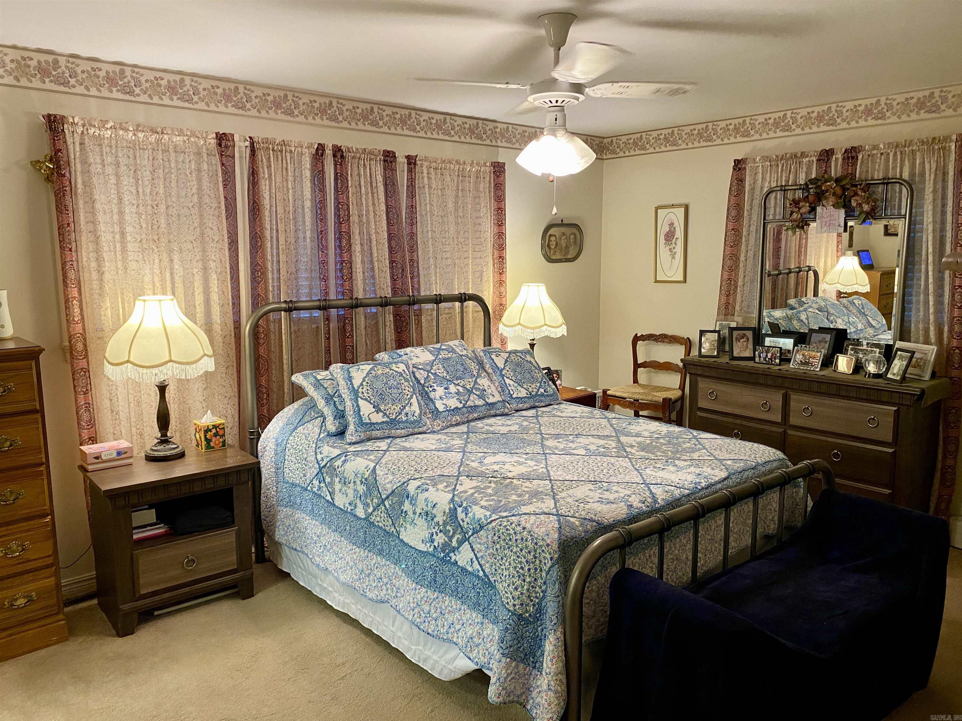 2802 N Erie Avenue Russellville, AR 72802