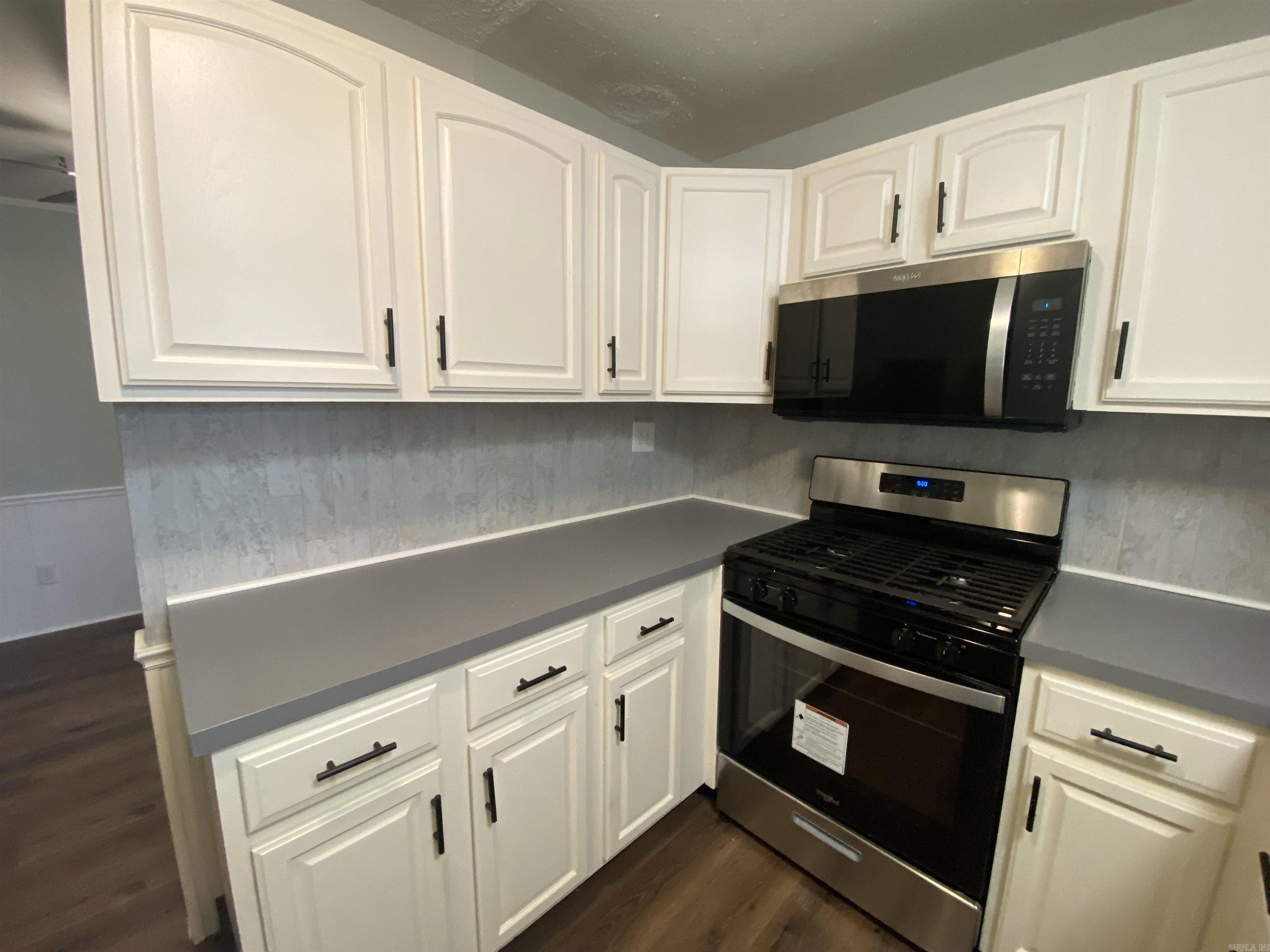 112 S Parkview Trumann, AR 72472