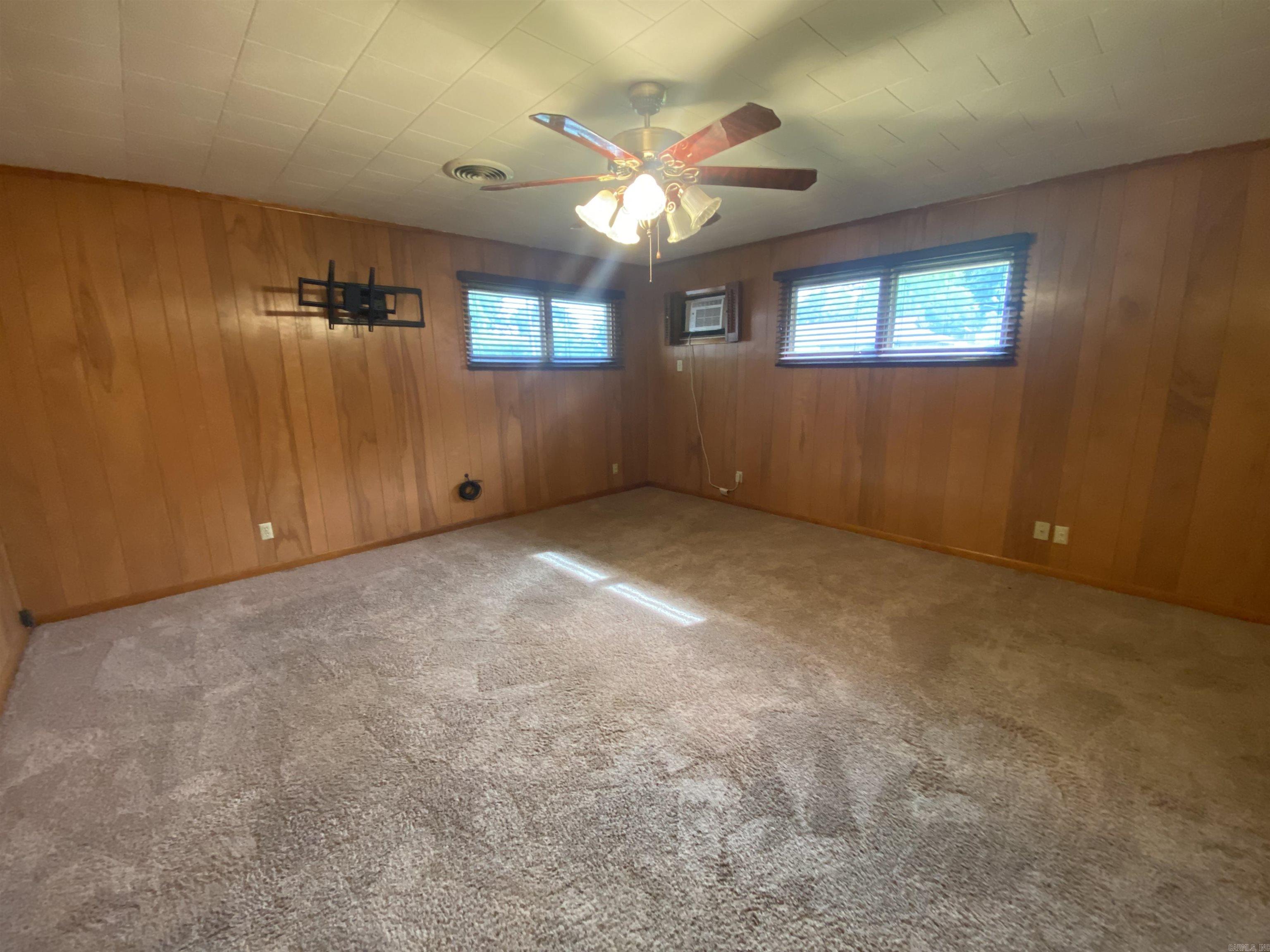 112 S Parkview Trumann, AR 72472