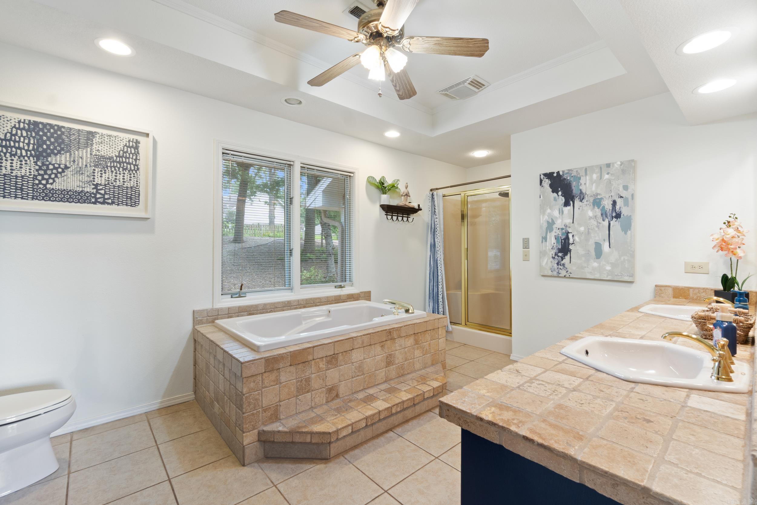 37 Tiree Drive Bella Vista, AR 72715