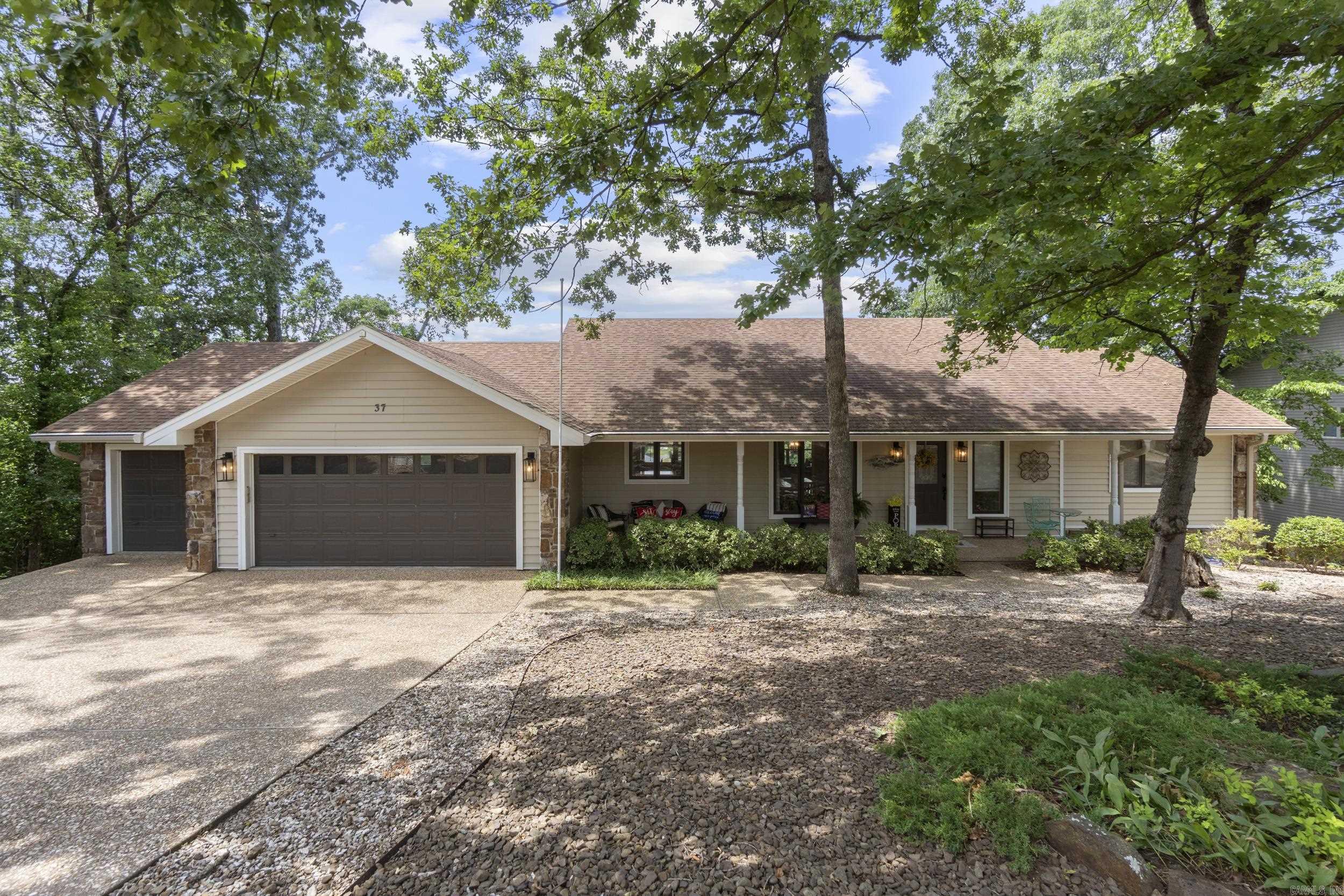 37 Tiree Drive Bella Vista, AR 72715