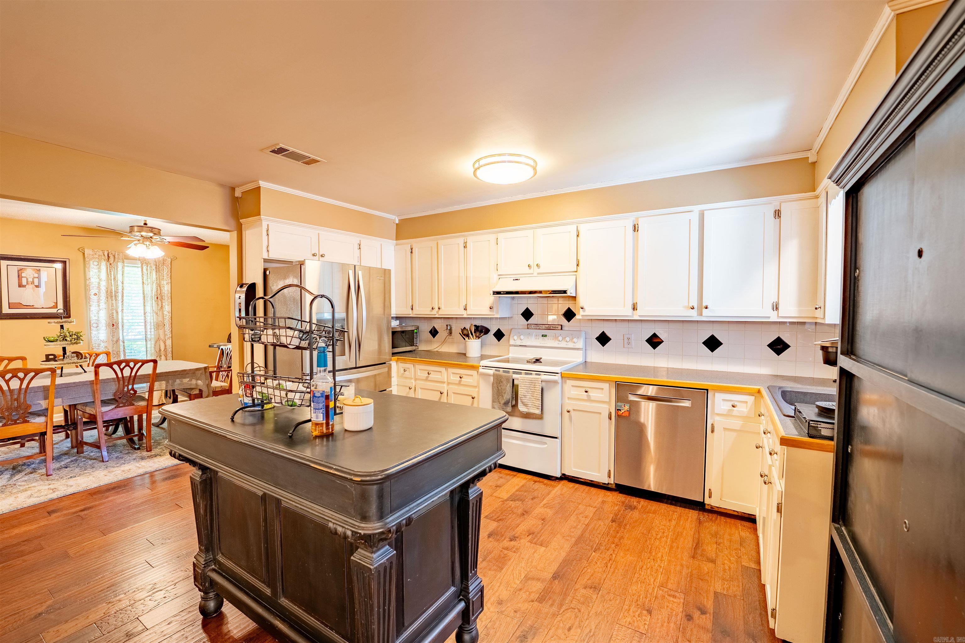 3224 Echo Valley  Little Rock, AR