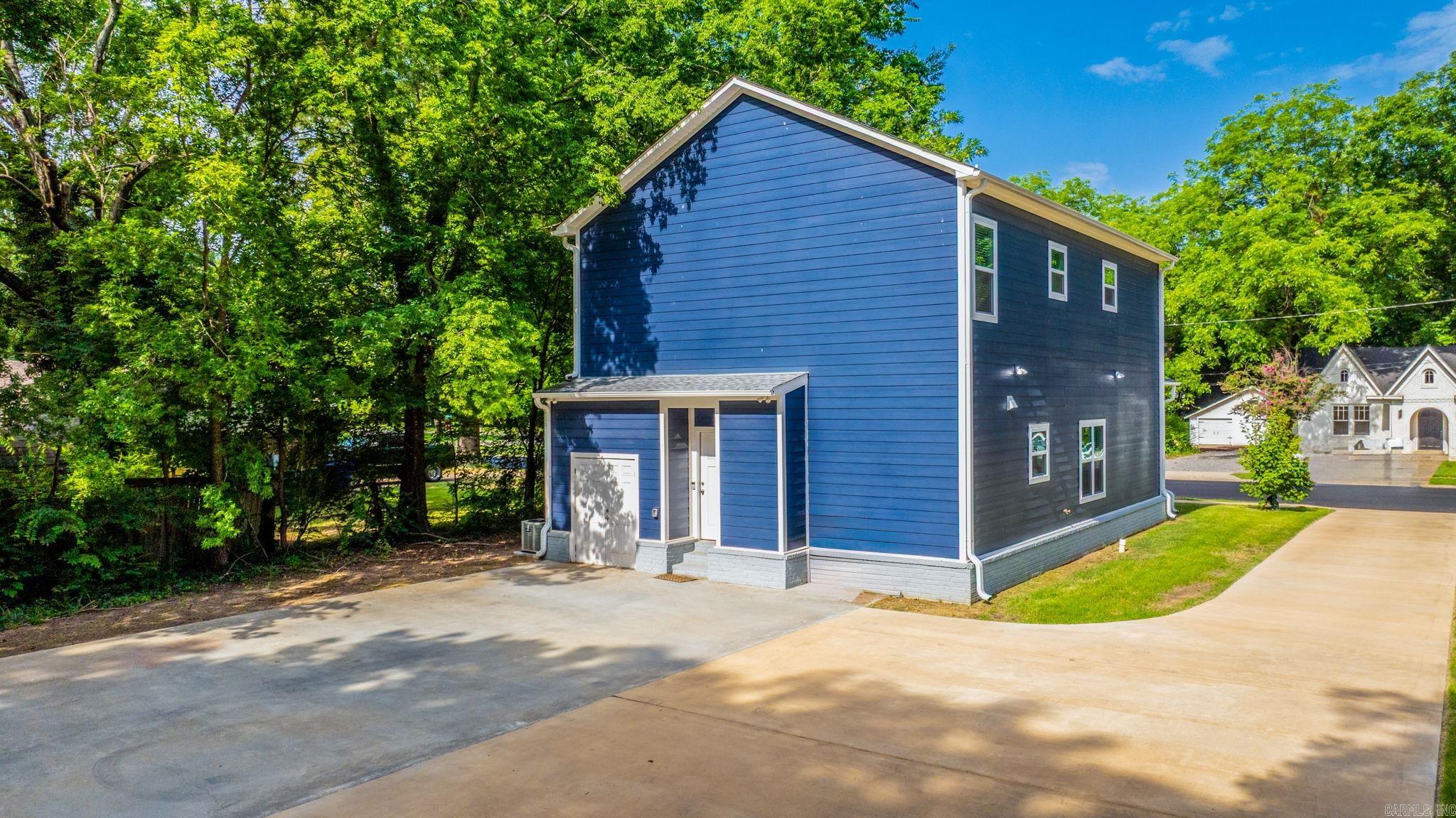 514 Center Street Conway, AR 72058
