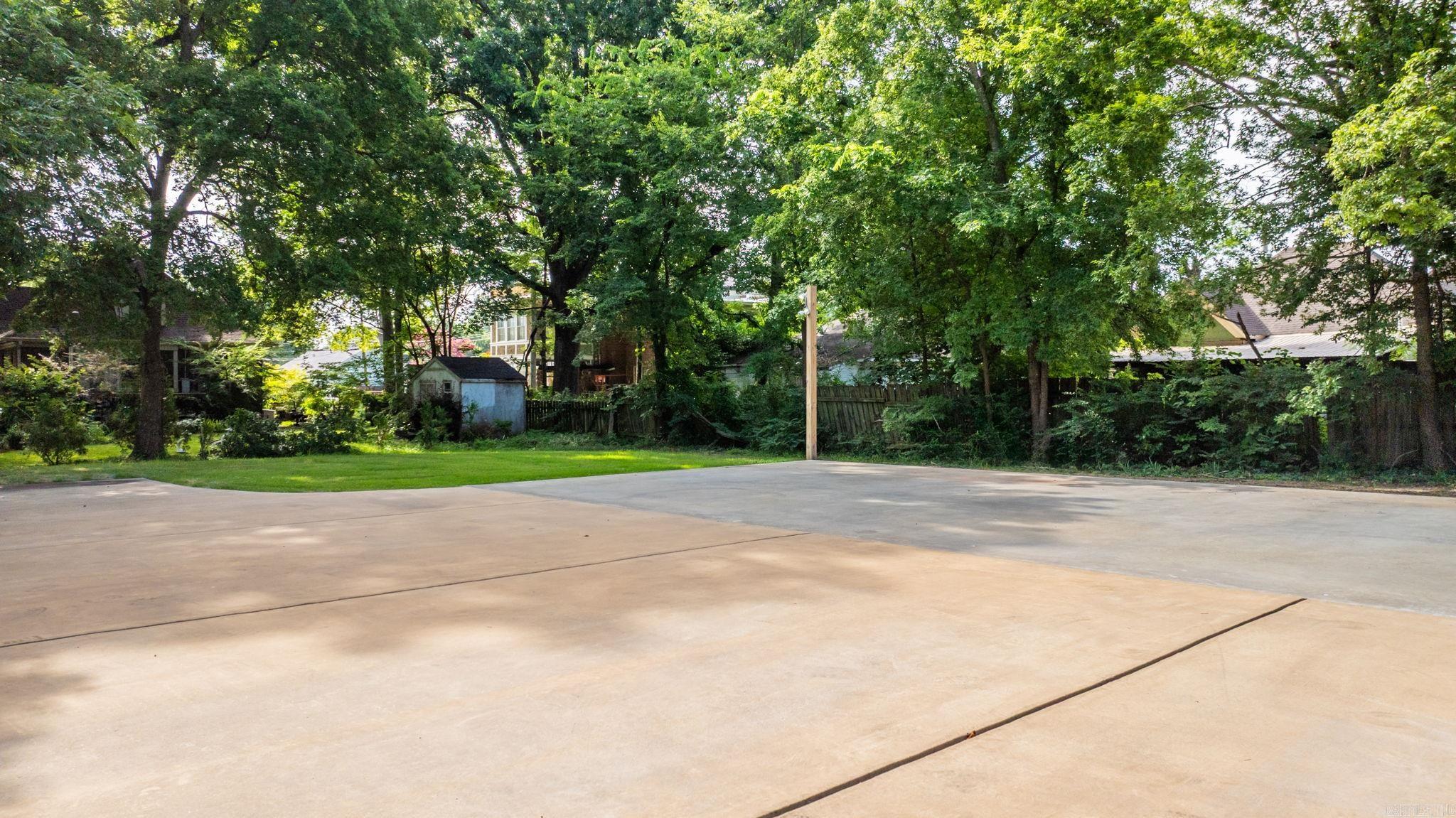 514 Center Street Conway, AR 72058