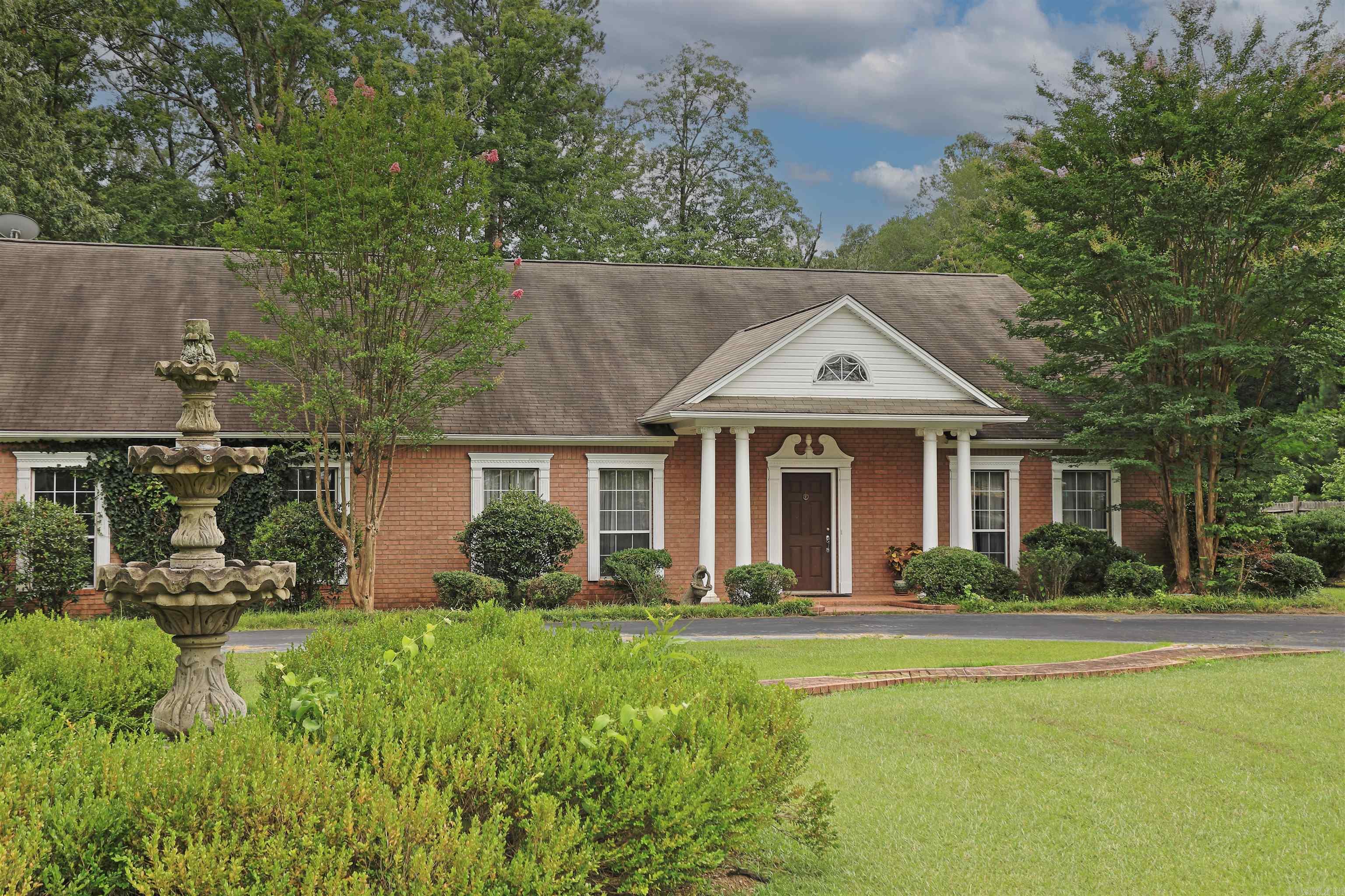 8142 SULPHUR SPRINGS