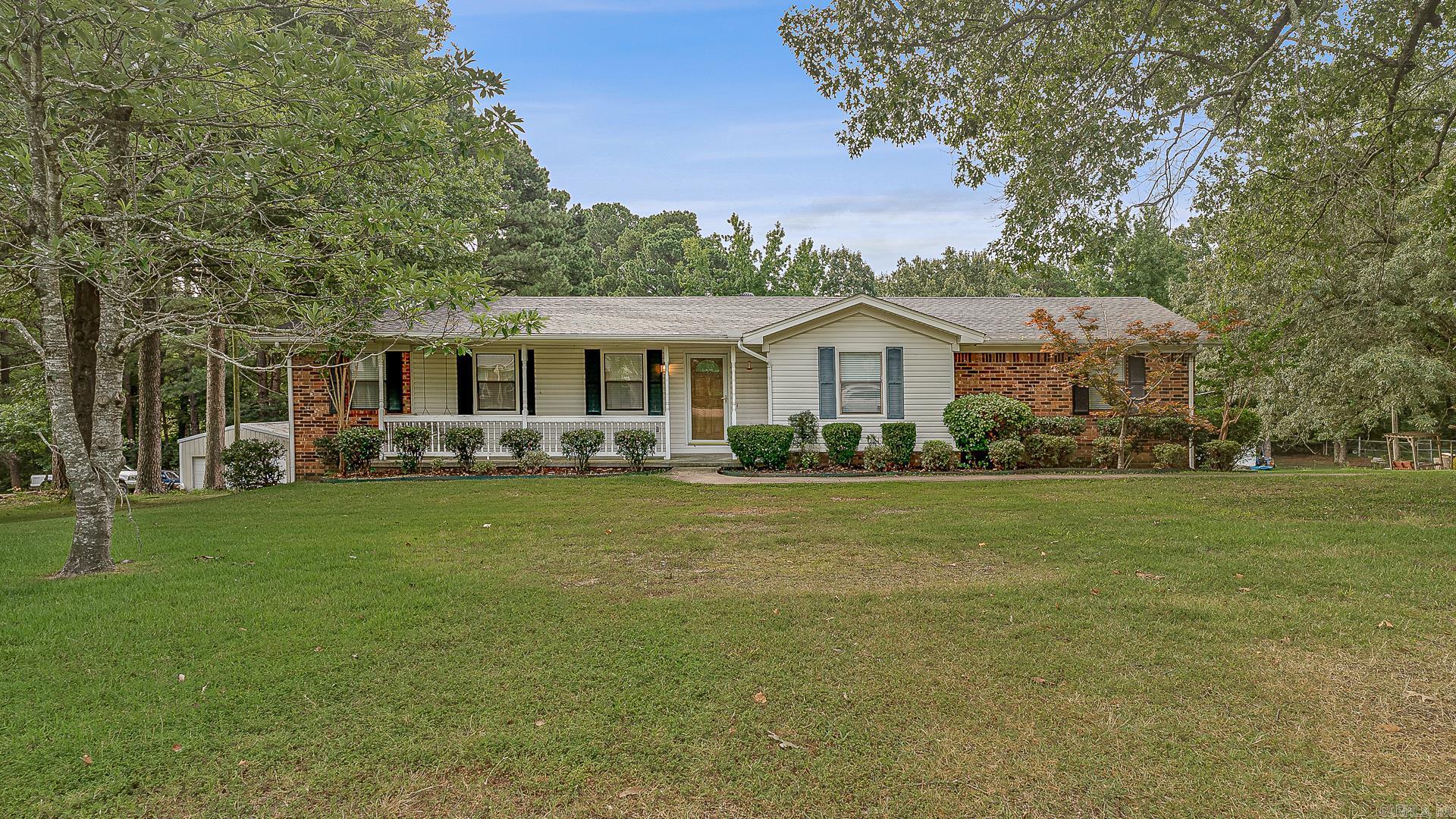 3920 Mardis Wood Drive Jonesboro, AR 72404-8504