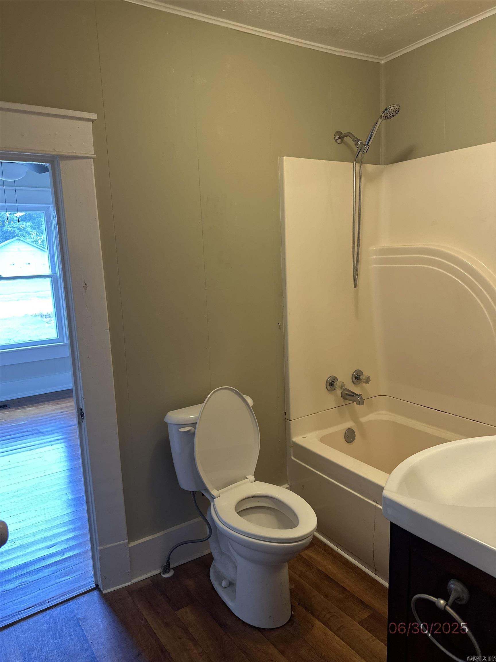 211 E J Street Russellville, AR 72801