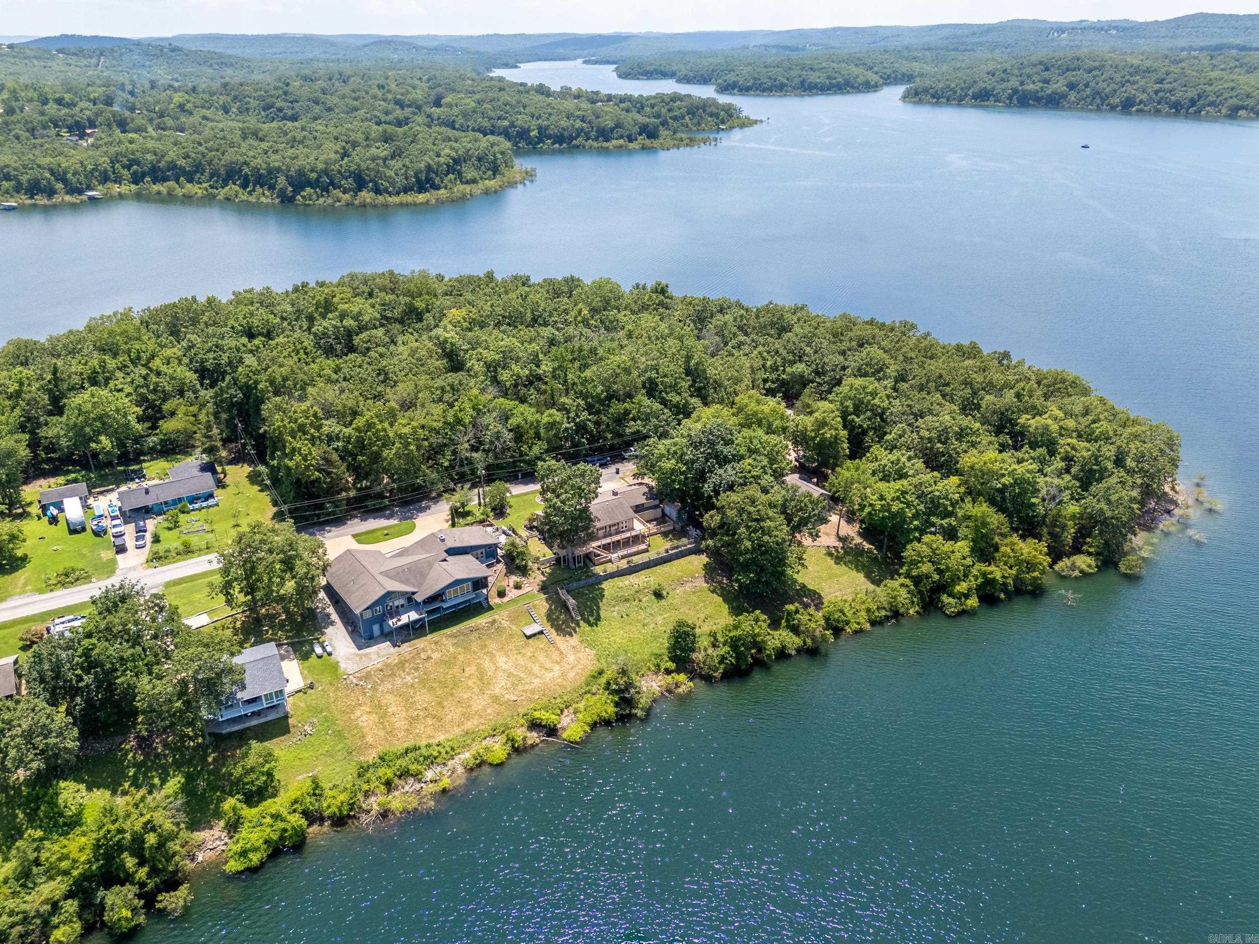270 Ferncliff Point Bull Shoals, AR 72619