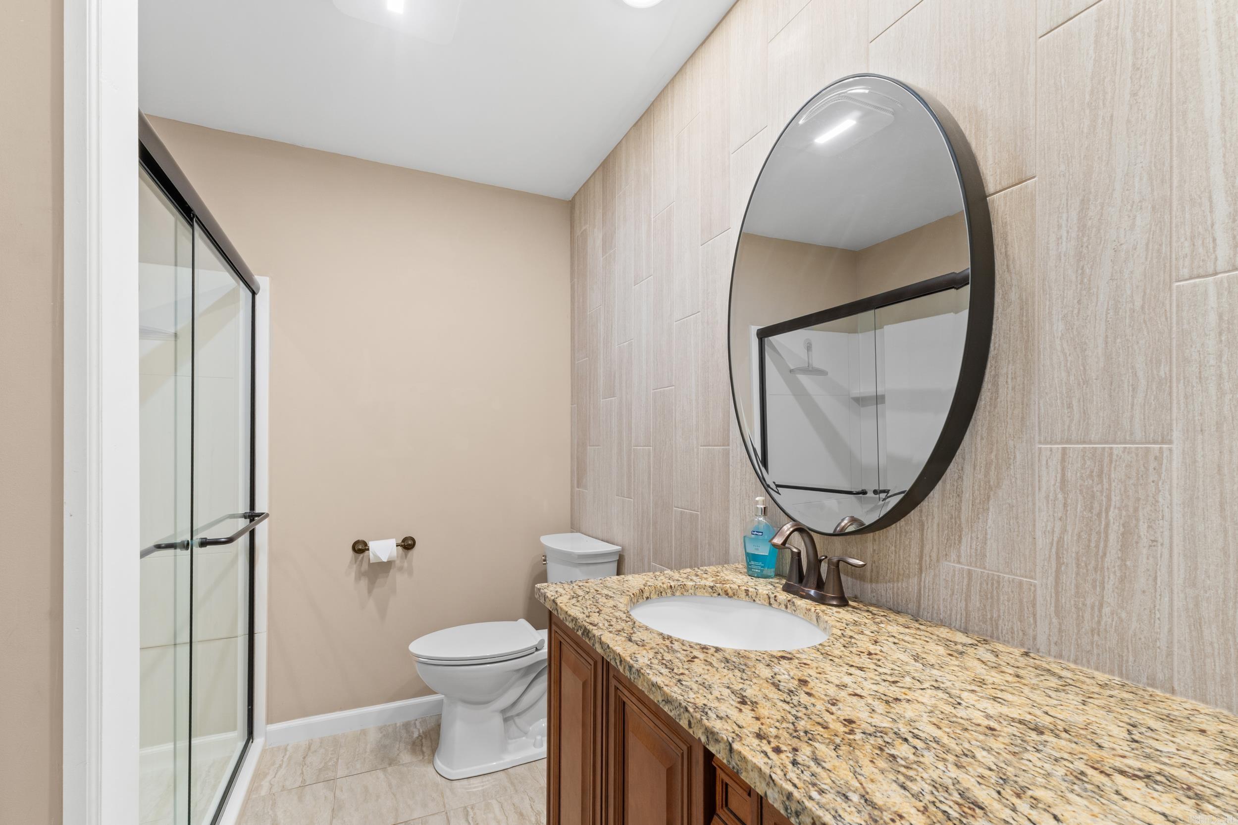 270 Ferncliff Point Bull Shoals, AR 72619