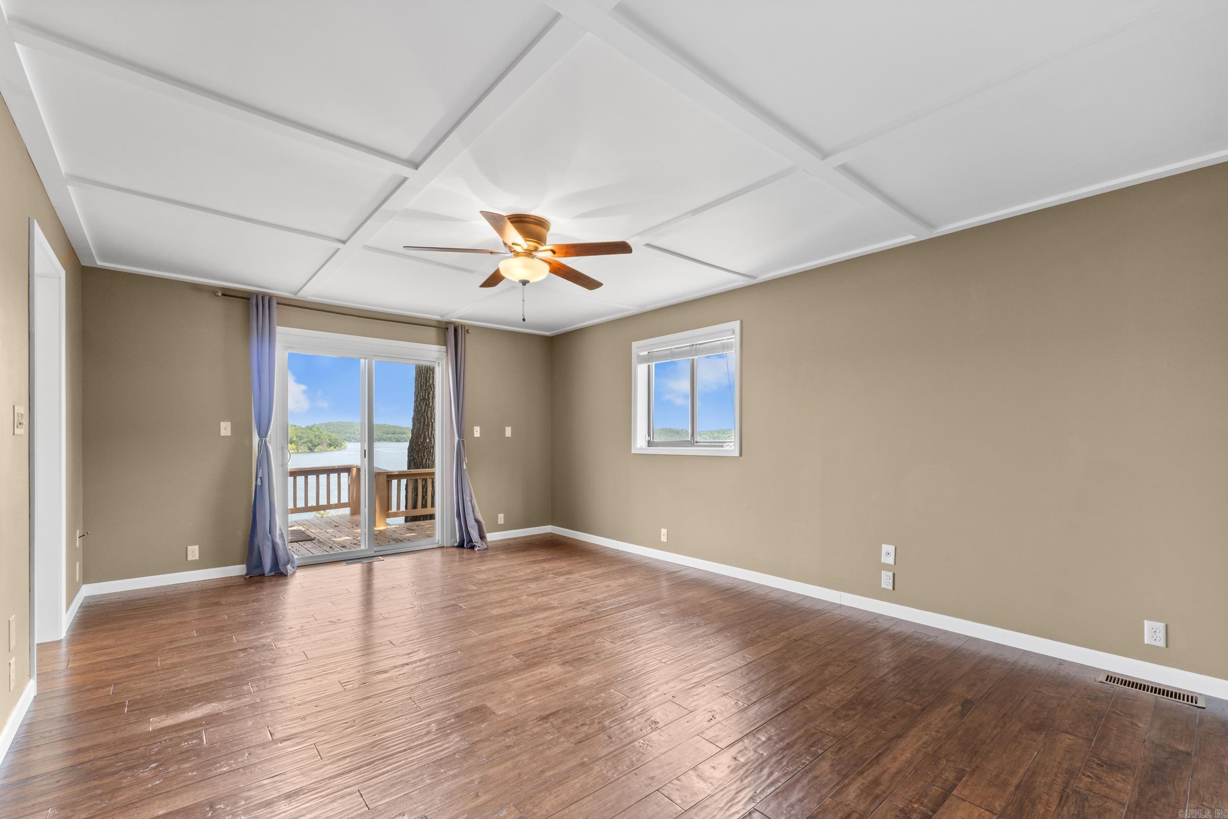 270 Ferncliff Point Bull Shoals, AR 72619