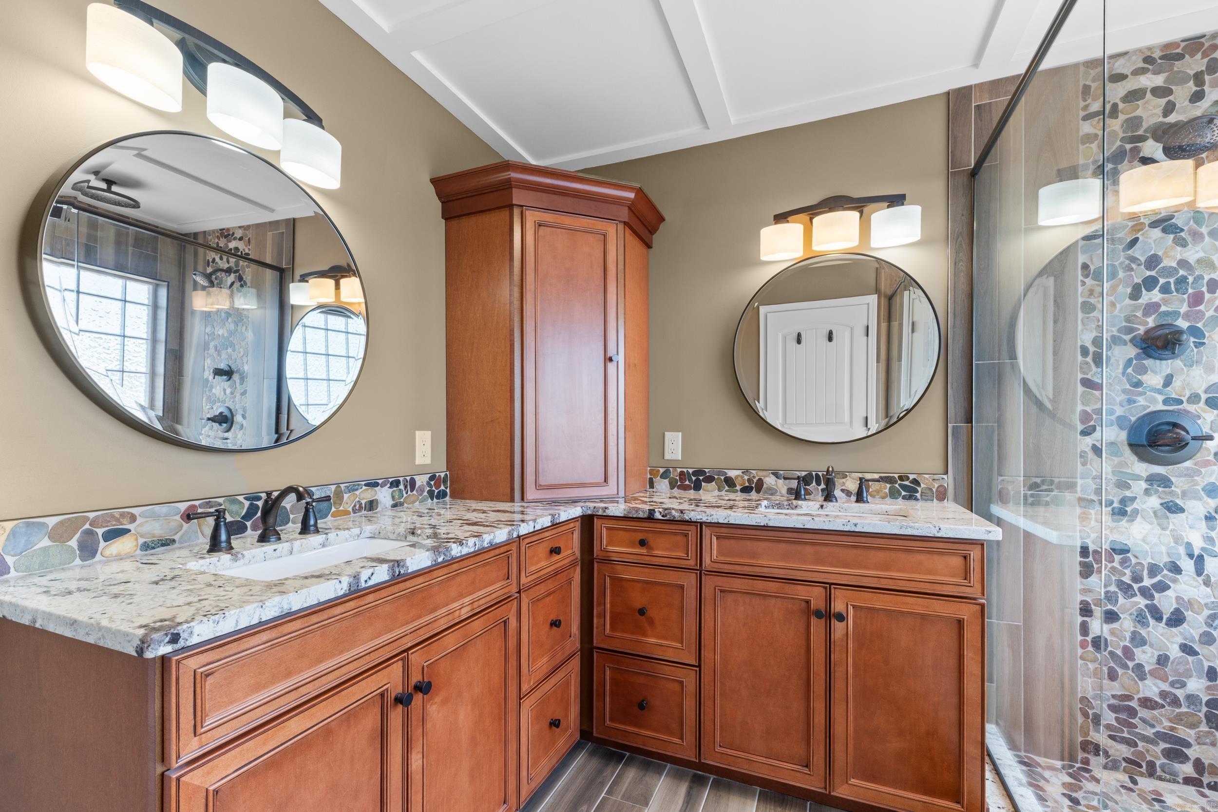 270 Ferncliff Point Bull Shoals, AR 72619