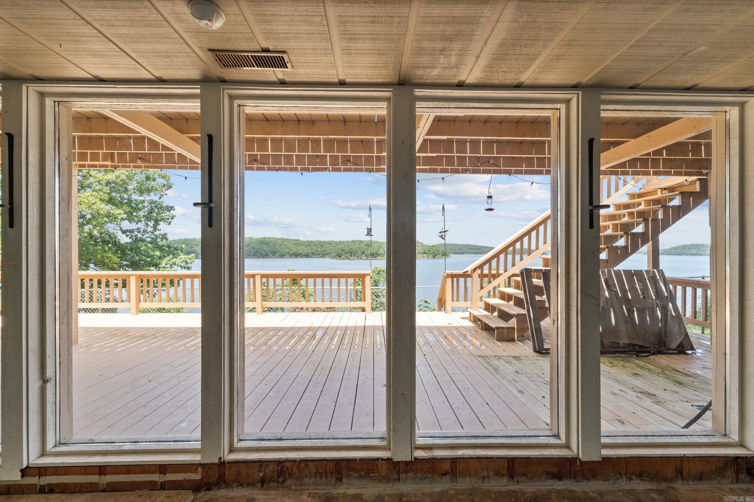 270 Ferncliff Point Bull Shoals, AR 72619
