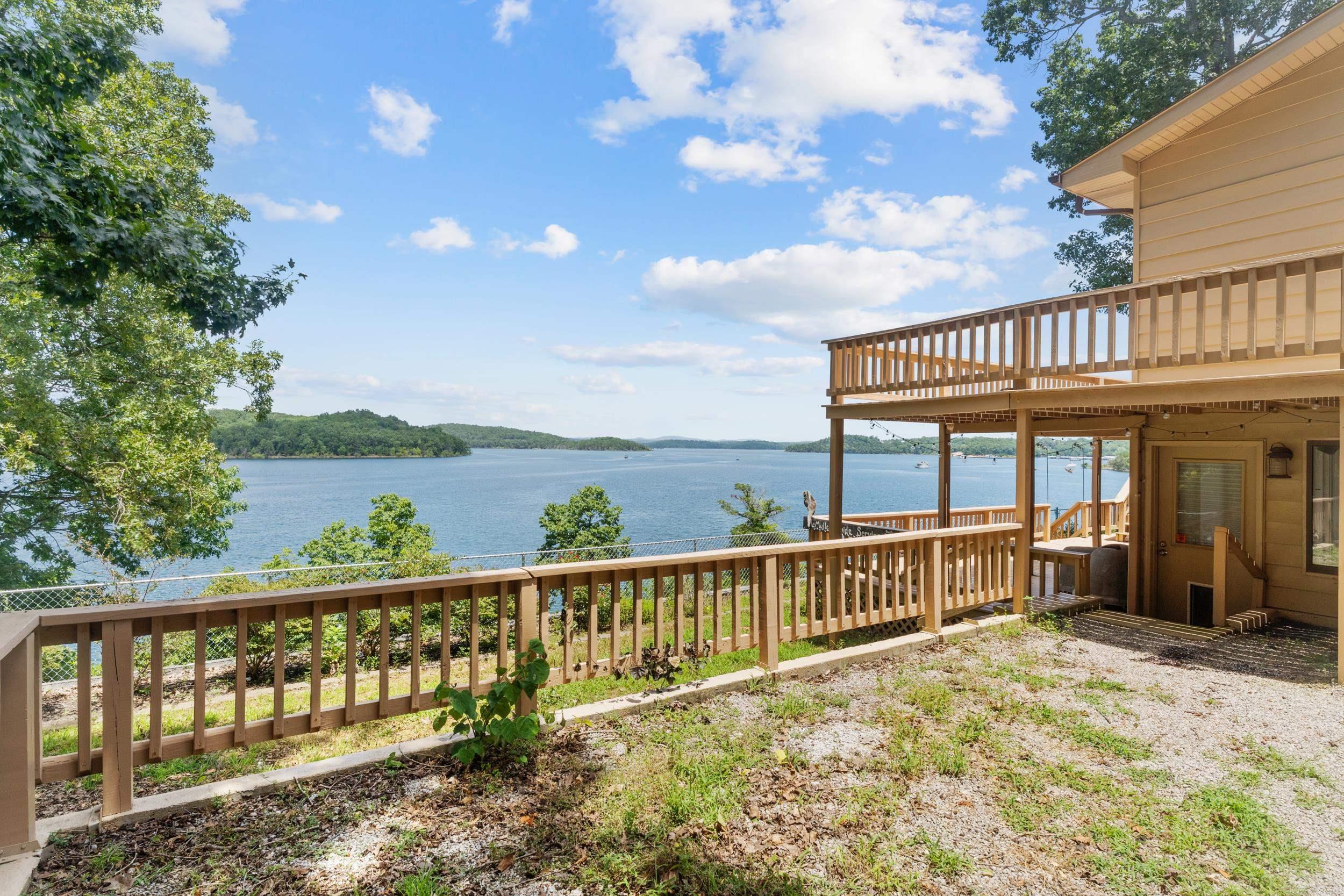 270 Ferncliff Point Bull Shoals, AR 72619