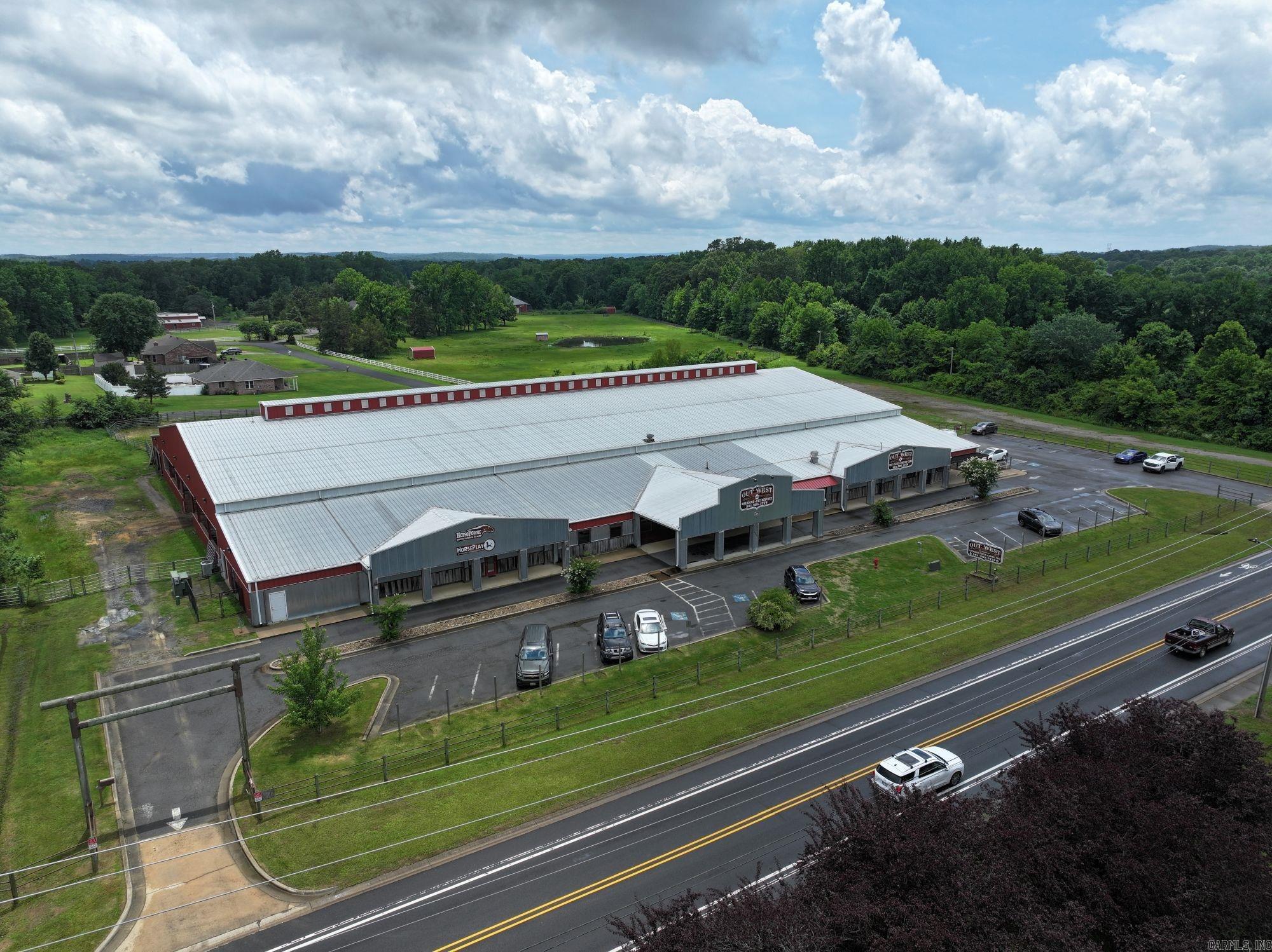 3725 College  Conway, AR