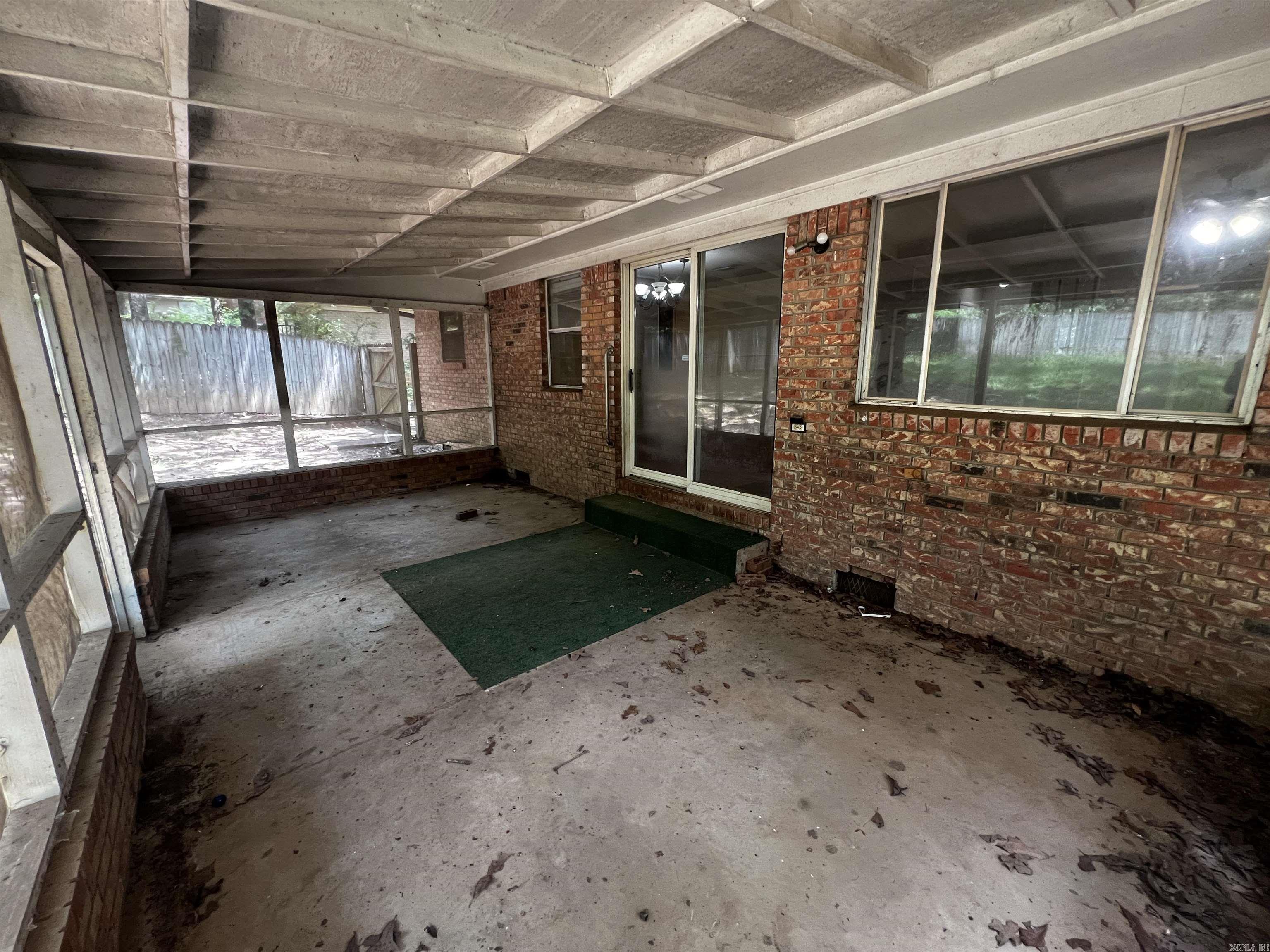 2315 Koko Dr  Sherwood, AR
