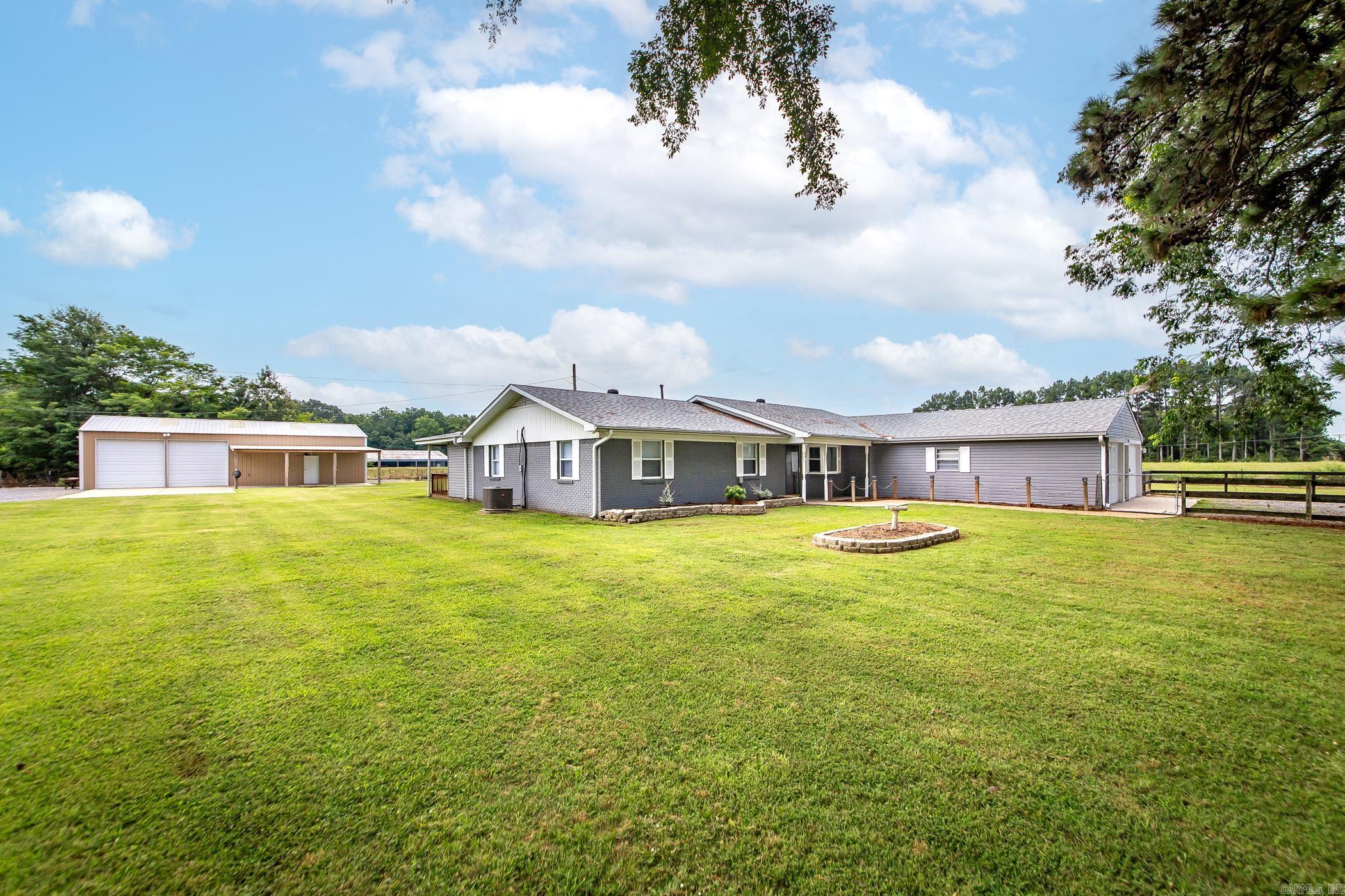 3045 N Highway 31  Lonoke, AR