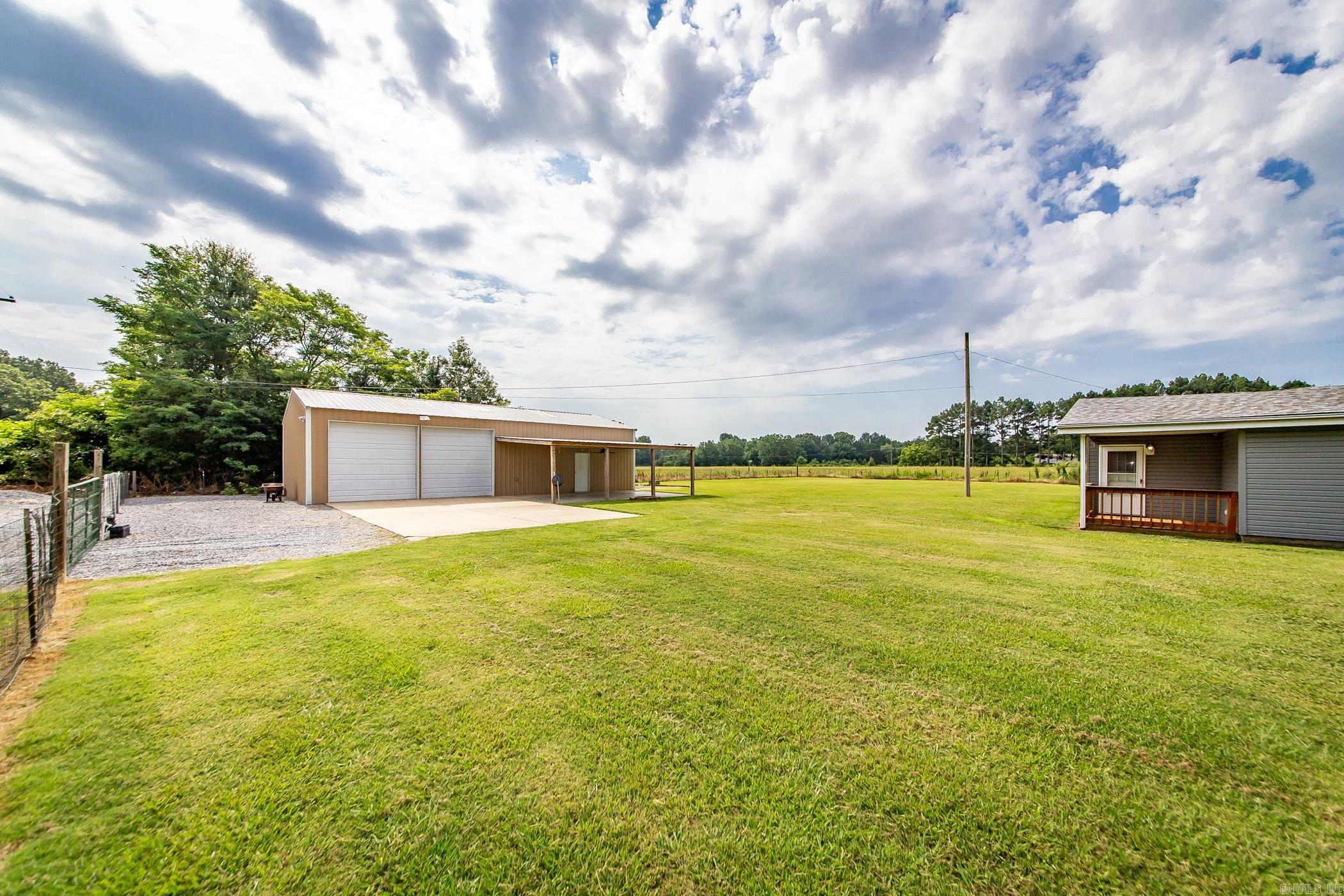 3045 N Highway 31  Lonoke, AR