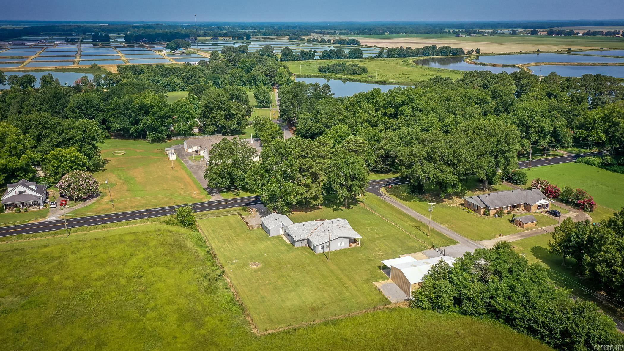 3045 N Highway 31  Lonoke, AR