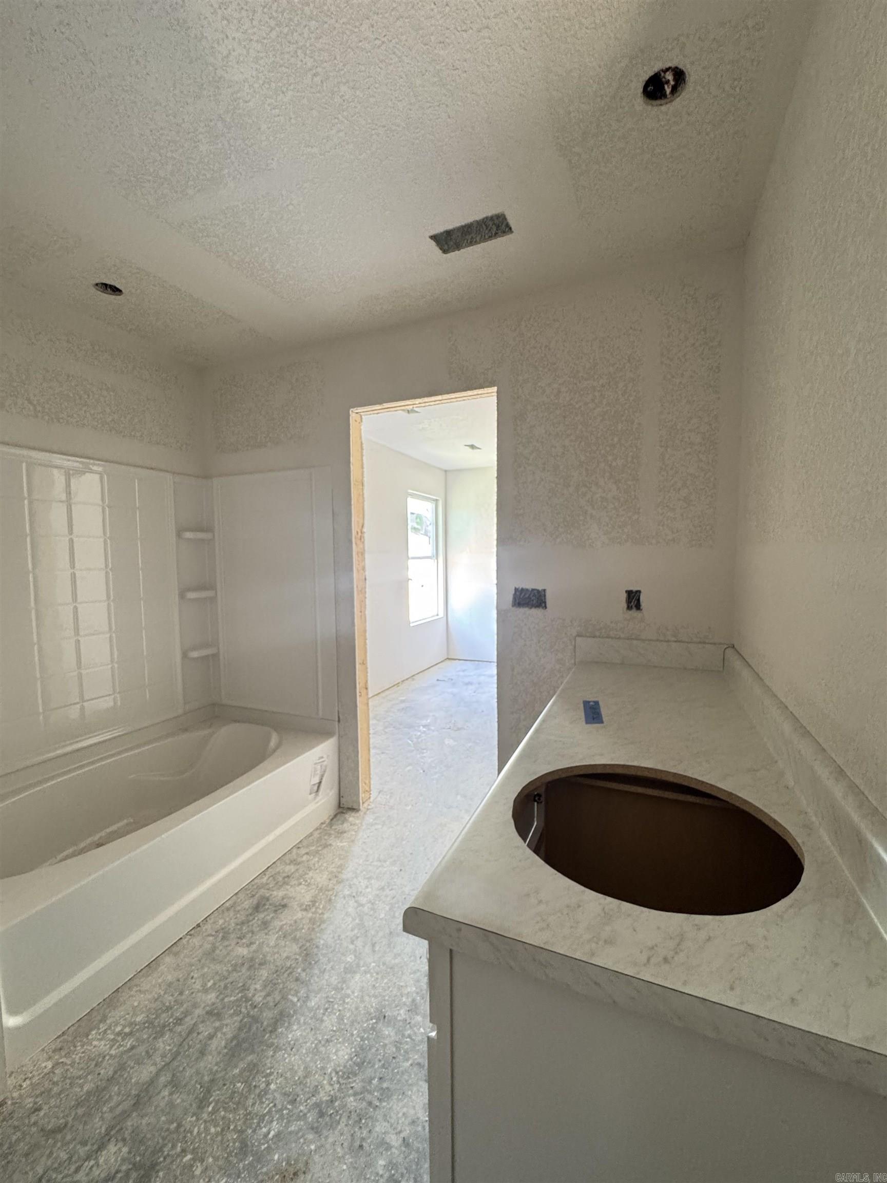 11185 River Valley Drive Hensley, AR 72065