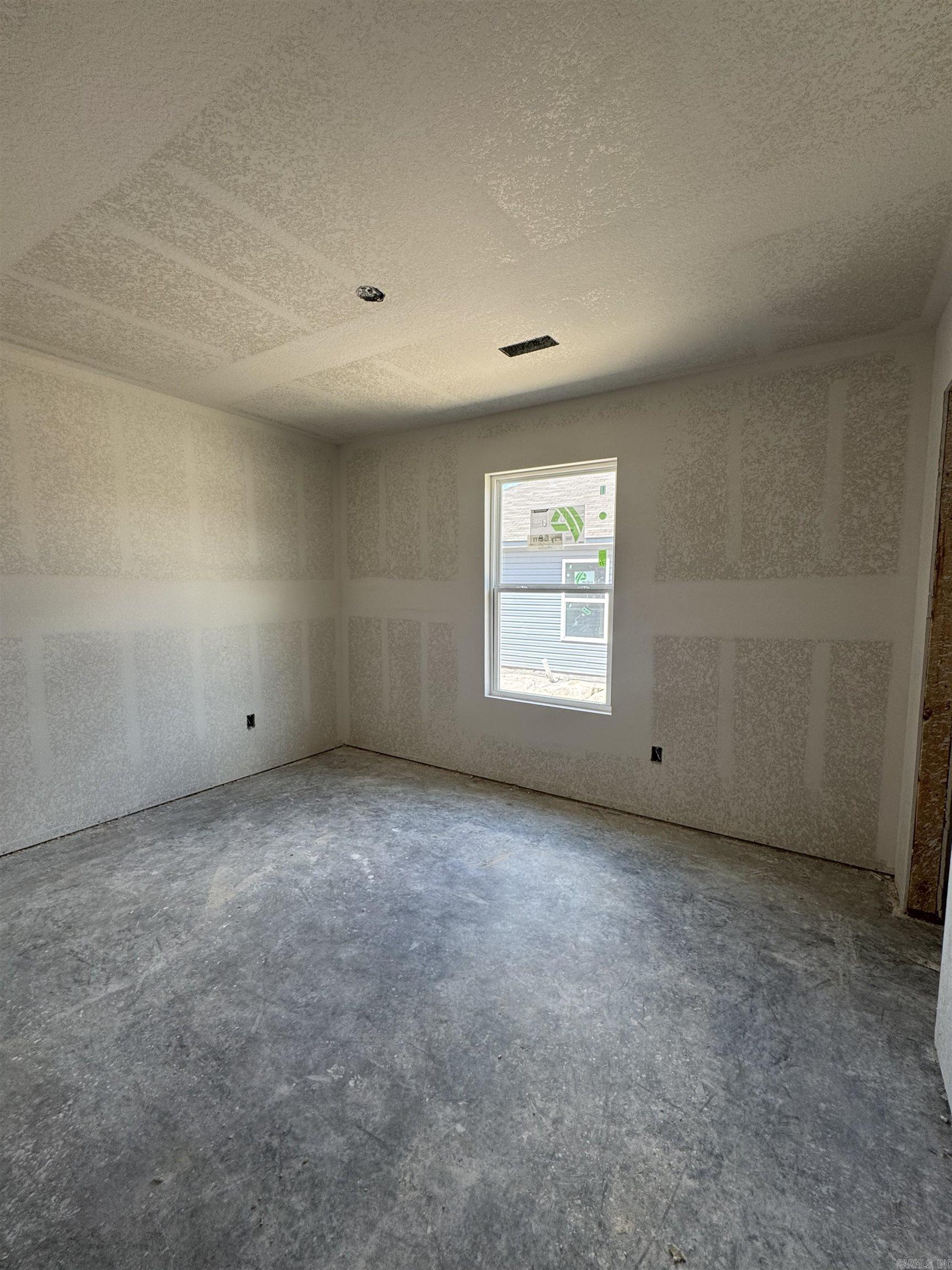 11185 River Valley Drive Hensley, AR 72065