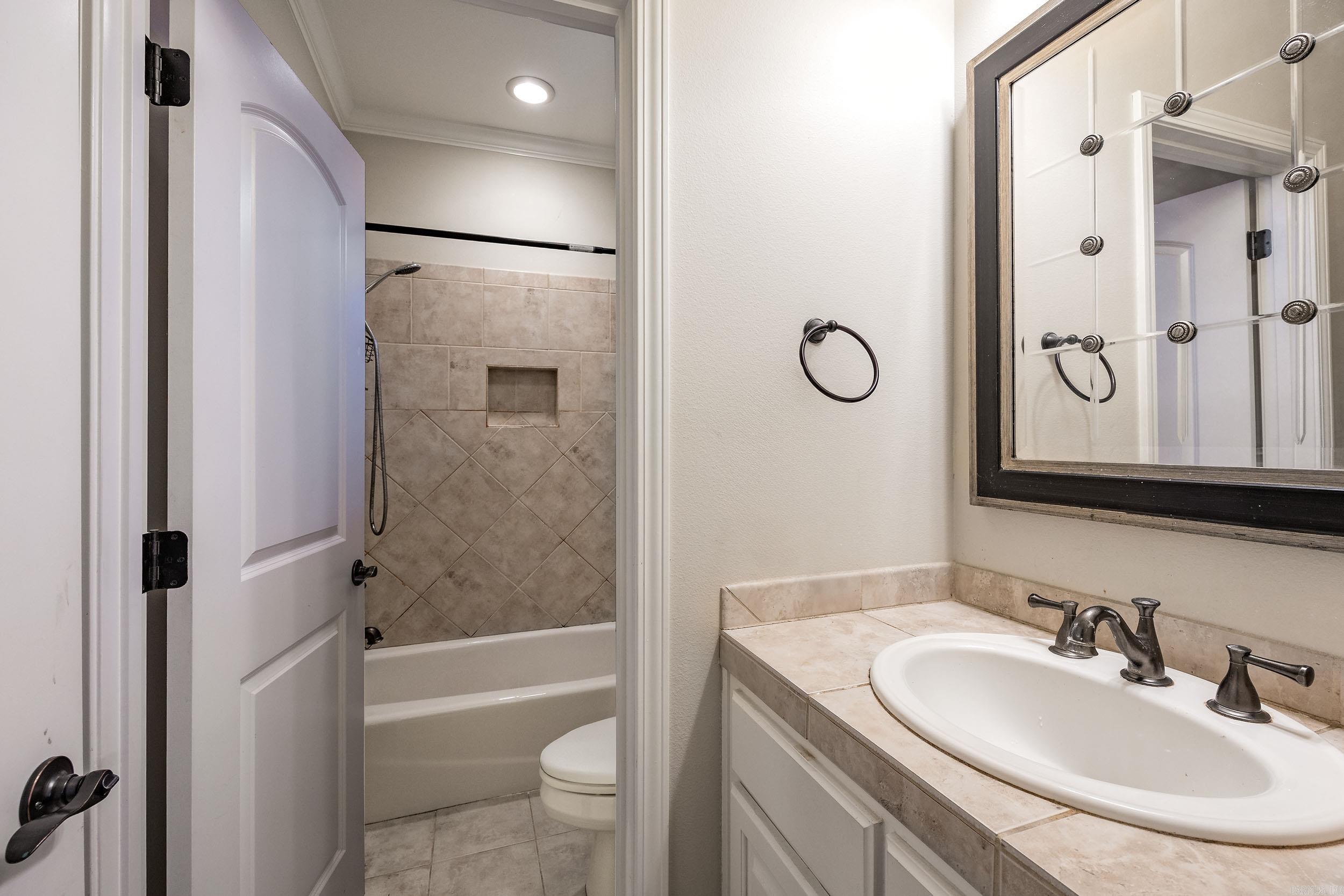 20 Congressional Drive Little Rock, AR 72210