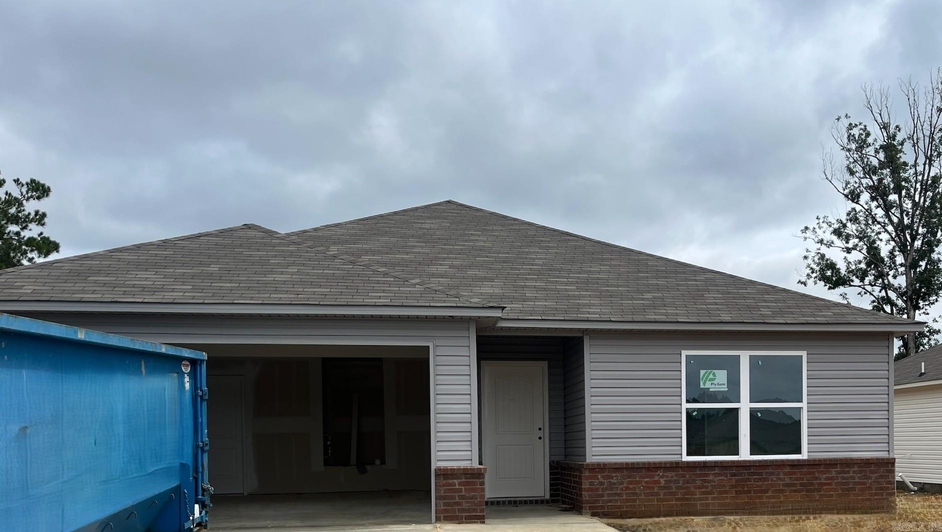 11233 River Valley Drive