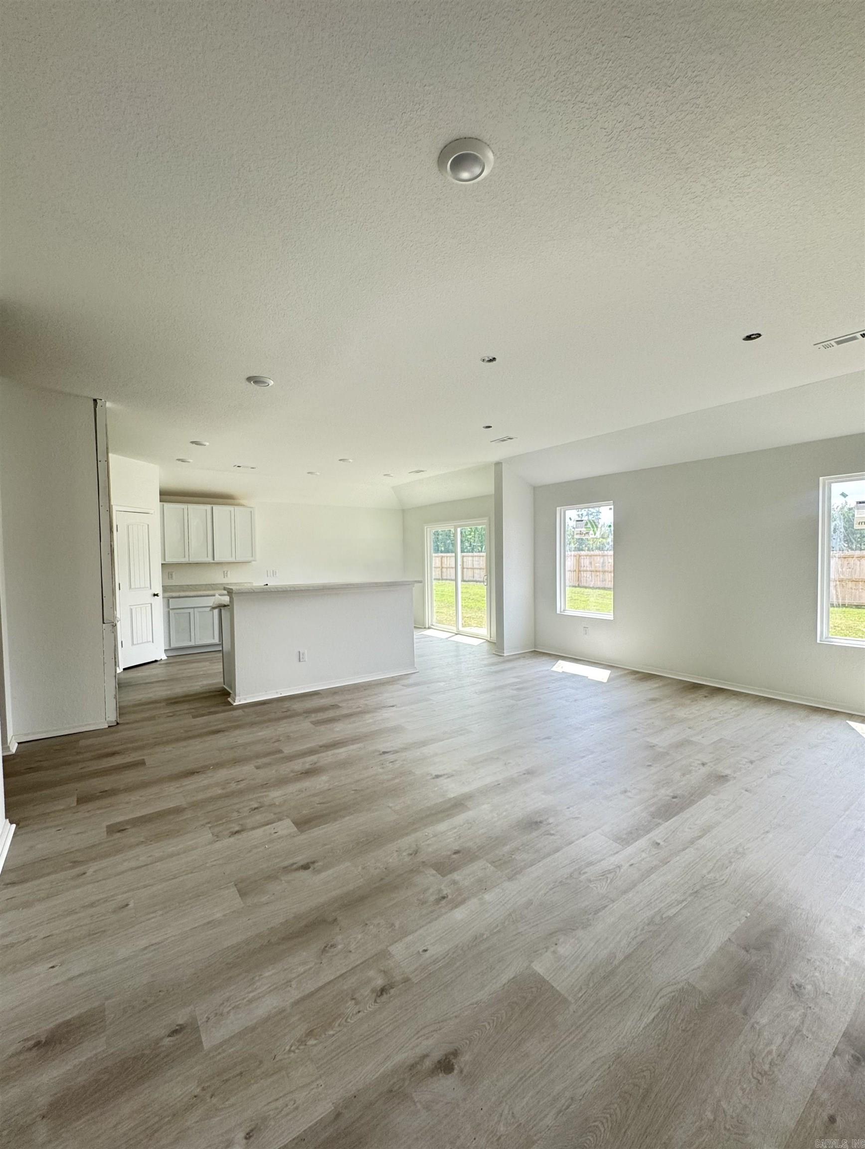 11177 River Valley Drive Hensley, AR 72065