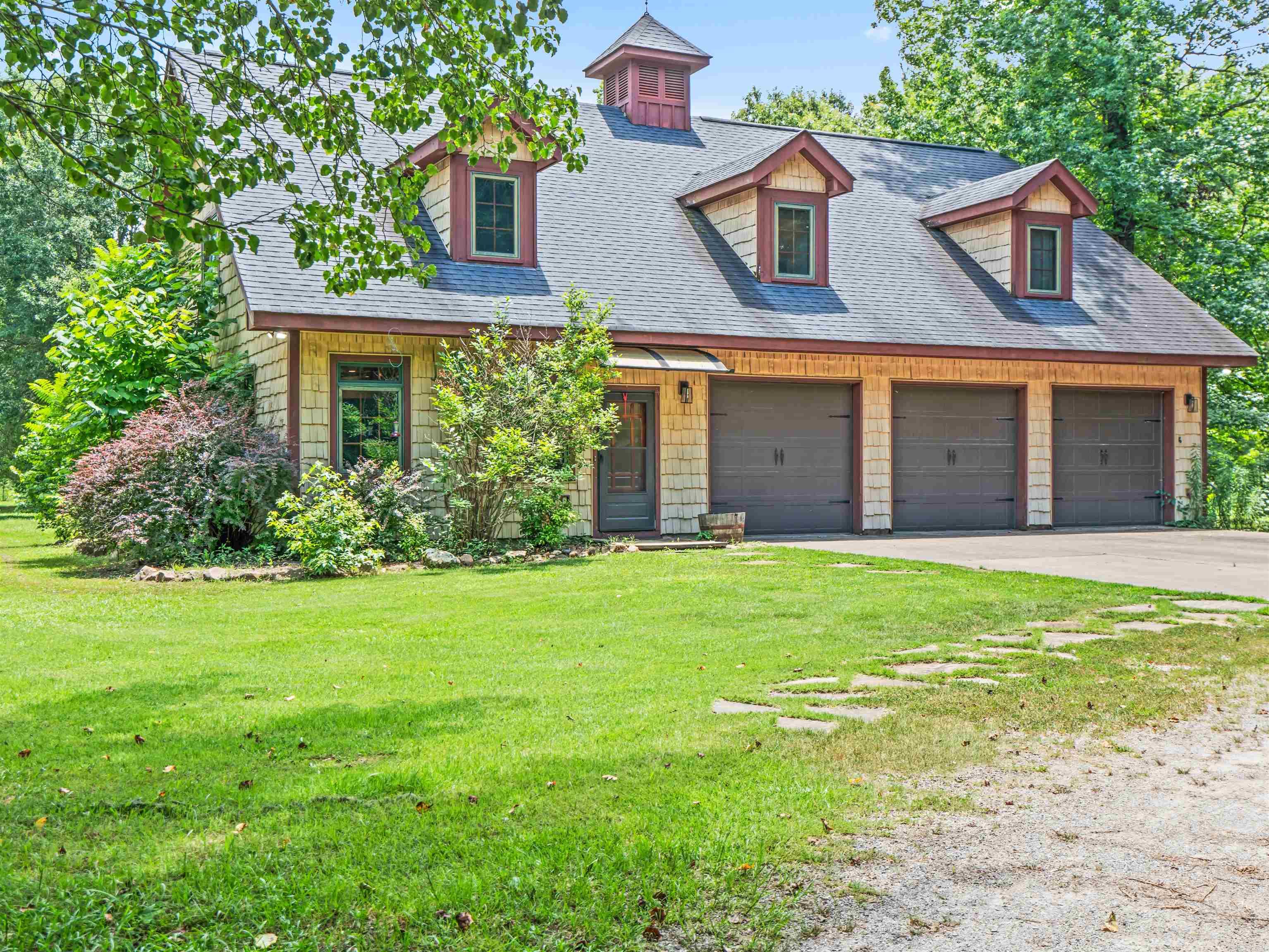 454 Clubhill Jessieville, AR 71949