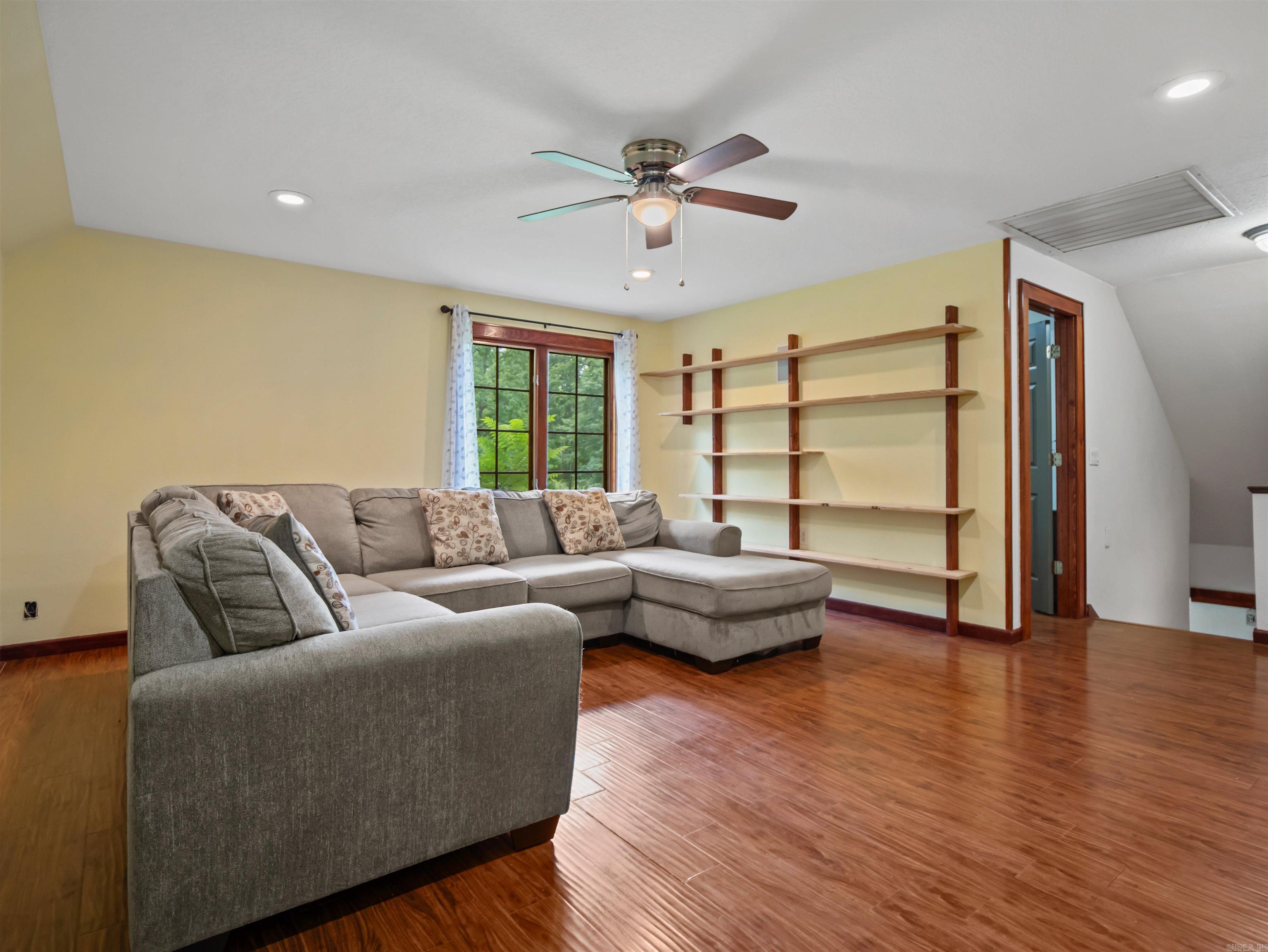 454 Clubhill Jessieville, AR 71949