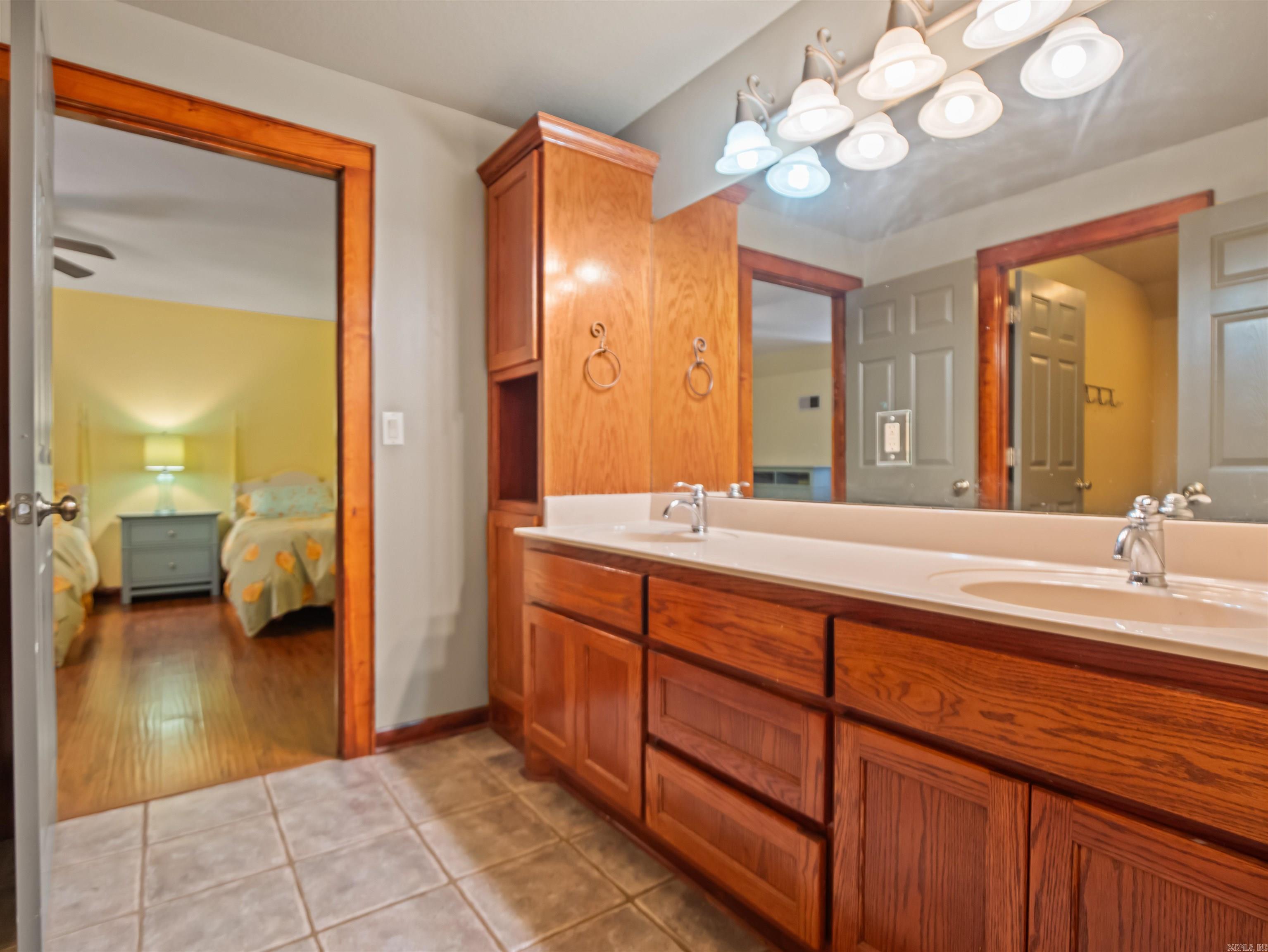 454 Clubhill Jessieville, AR 71949