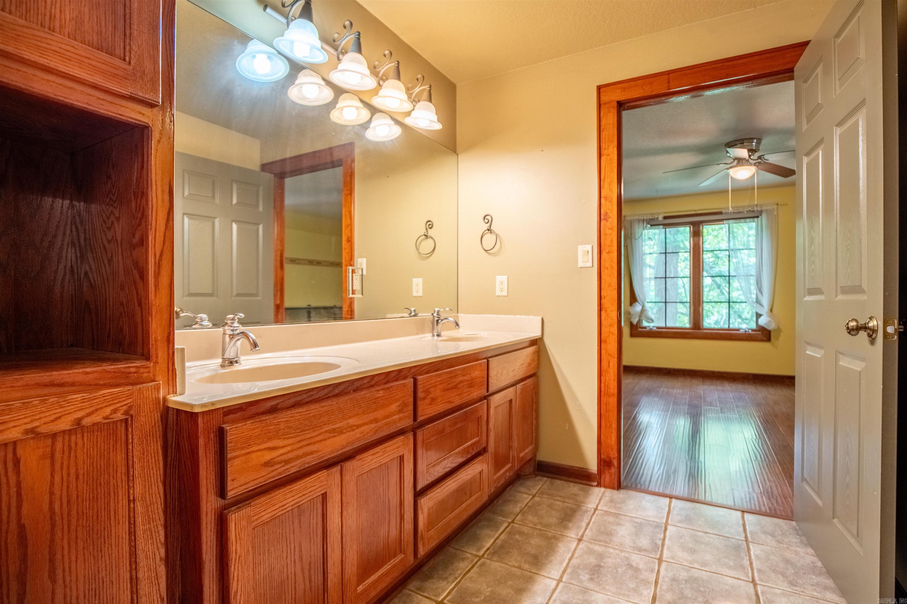 454 Clubhill Jessieville, AR 71949