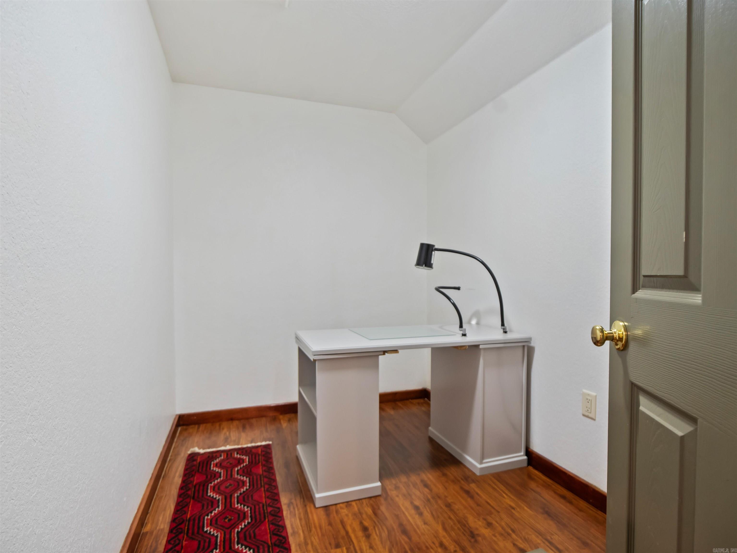 454 Clubhill Jessieville, AR 71949