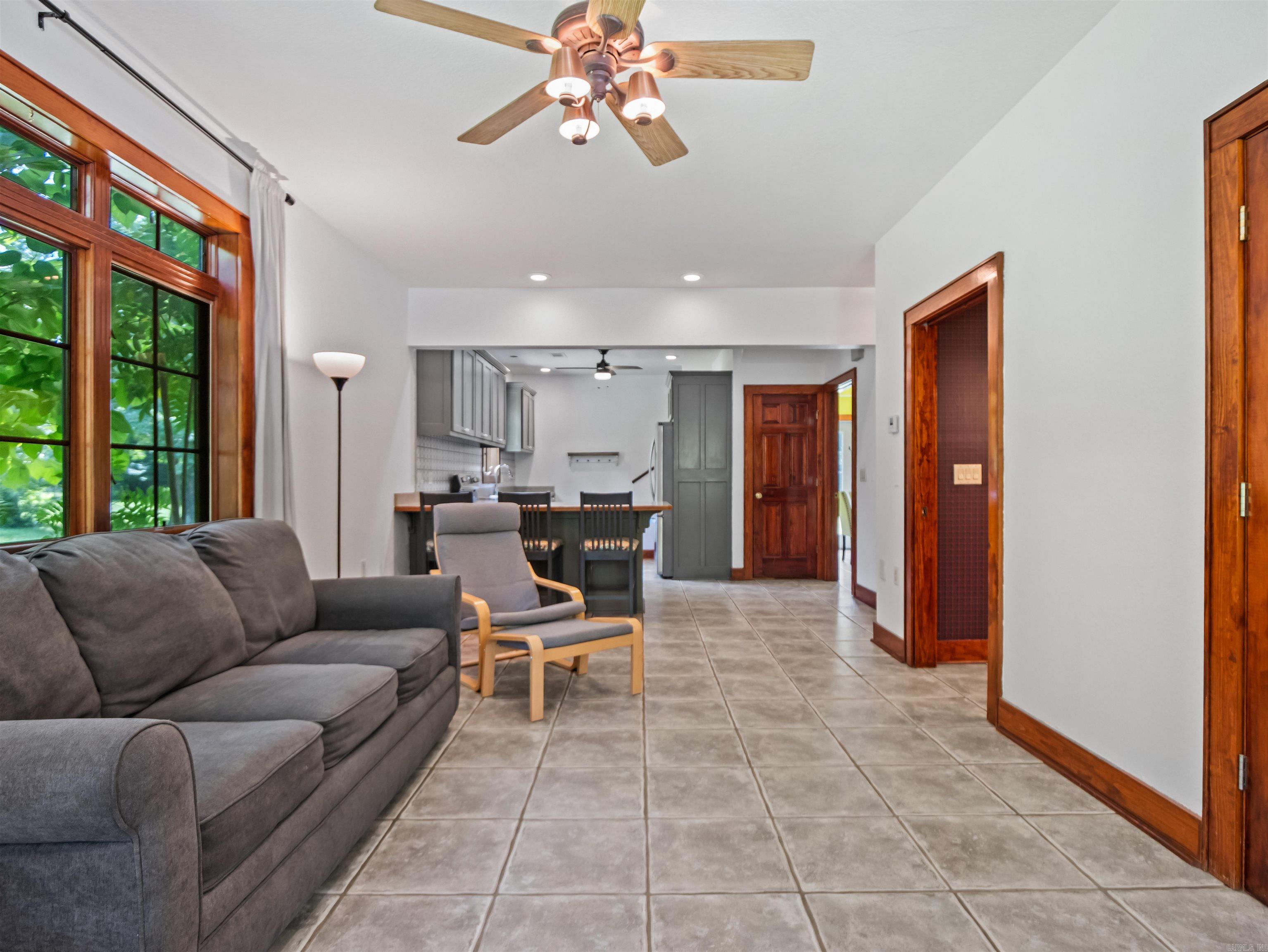 454 Clubhill Jessieville, AR 71949