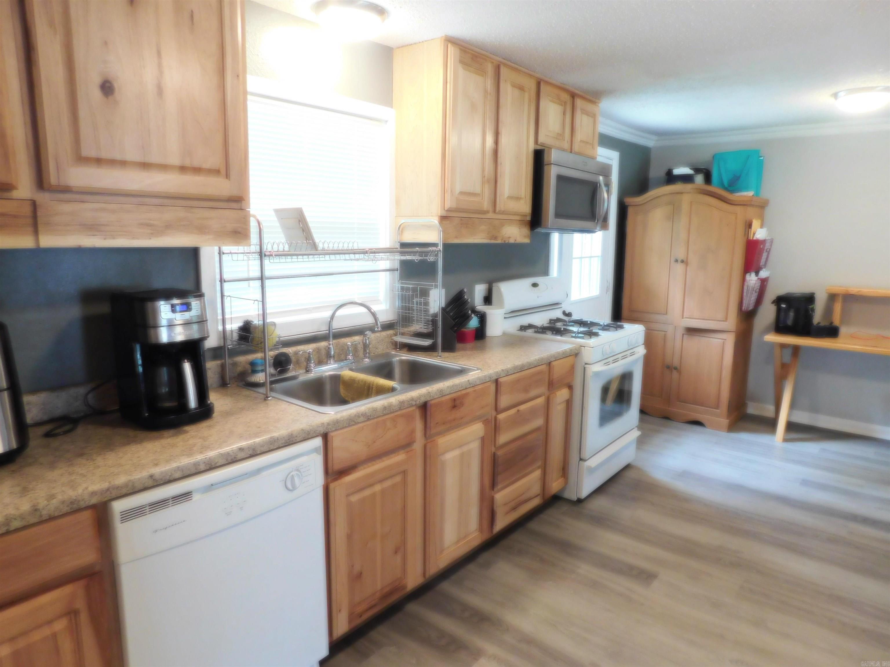 203 Greenwood  Sherwood, AR