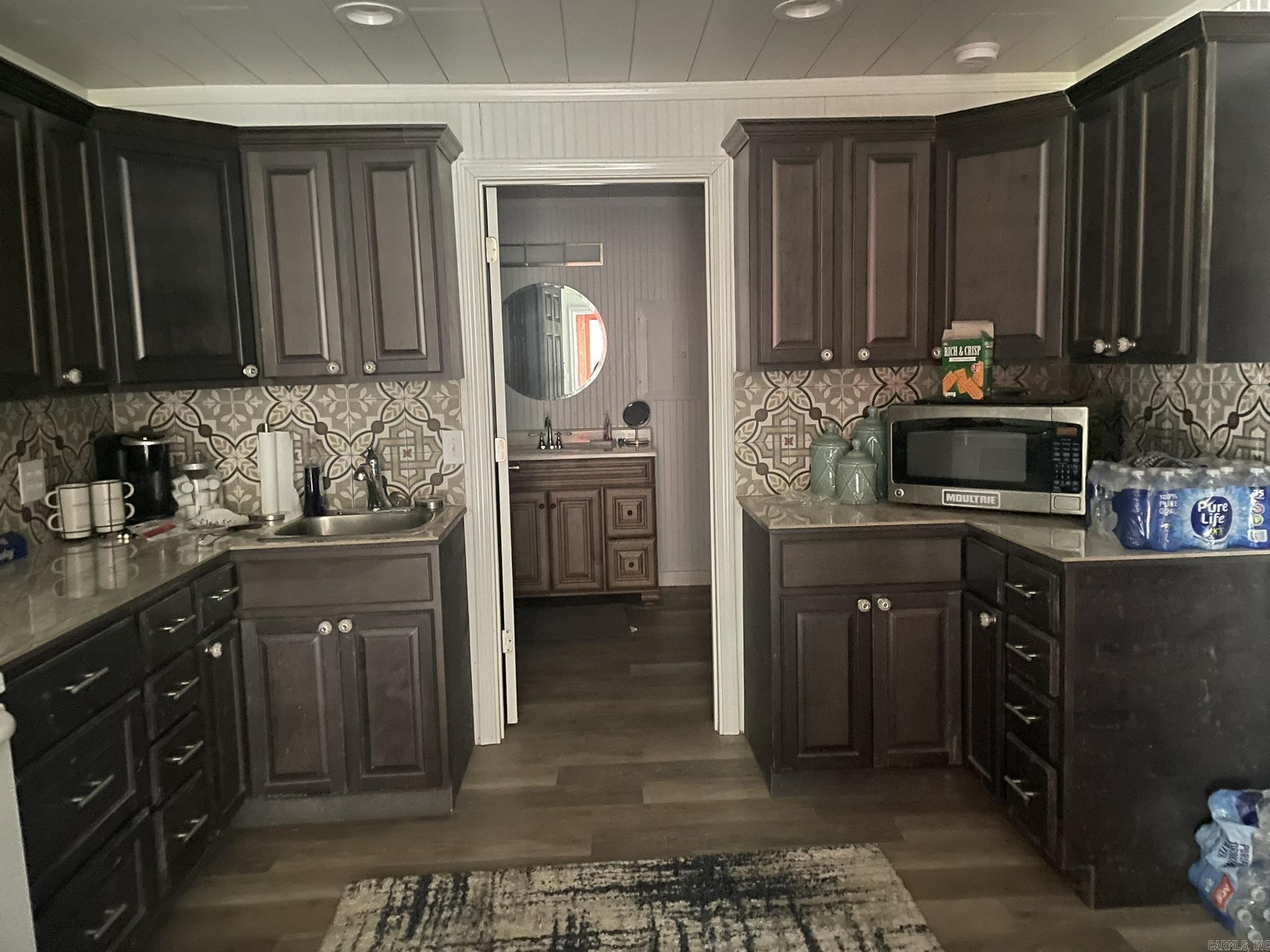 811 Polk Road 21  Cove, AR