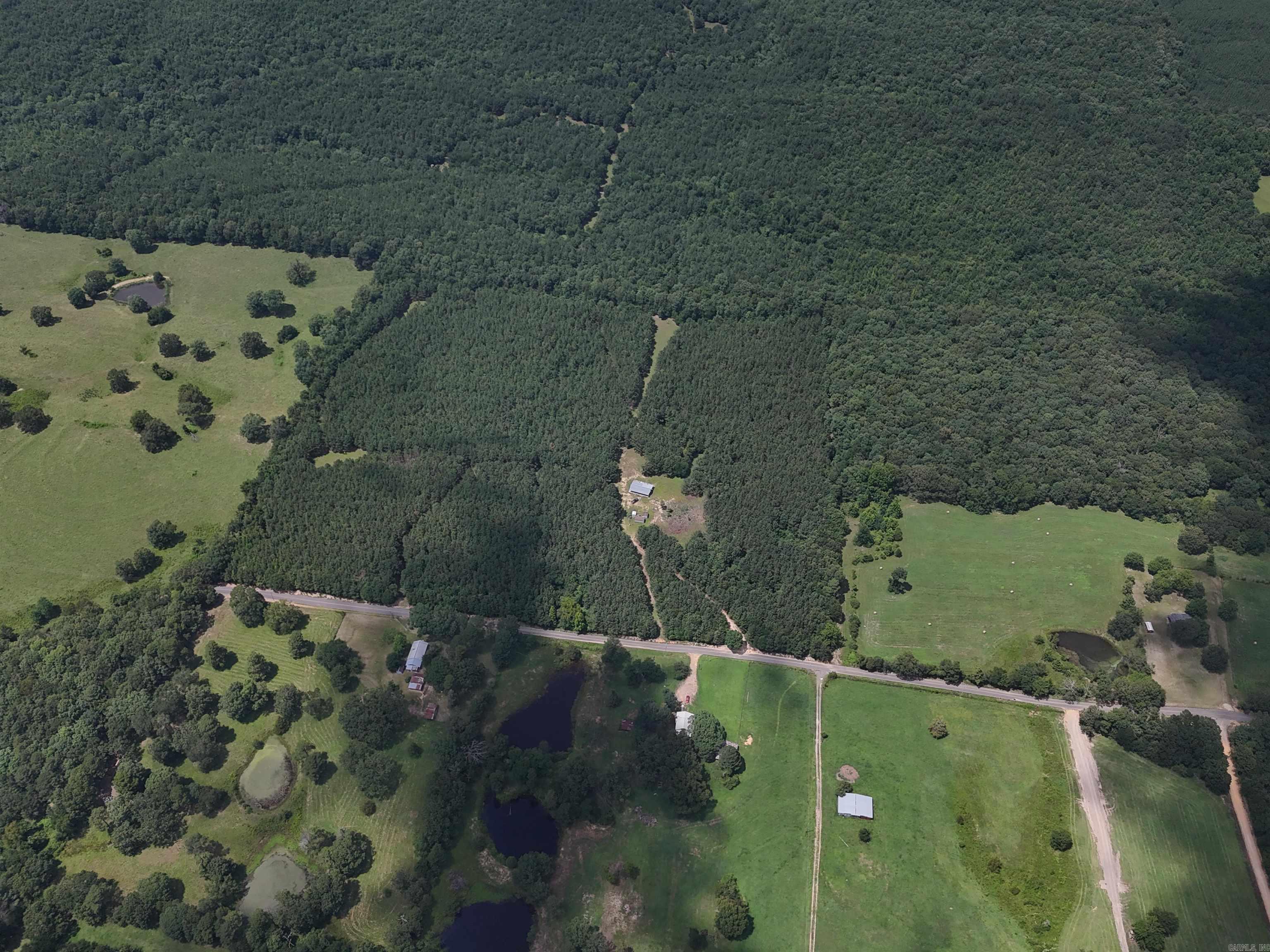 811 Polk Road 21  Cove, AR