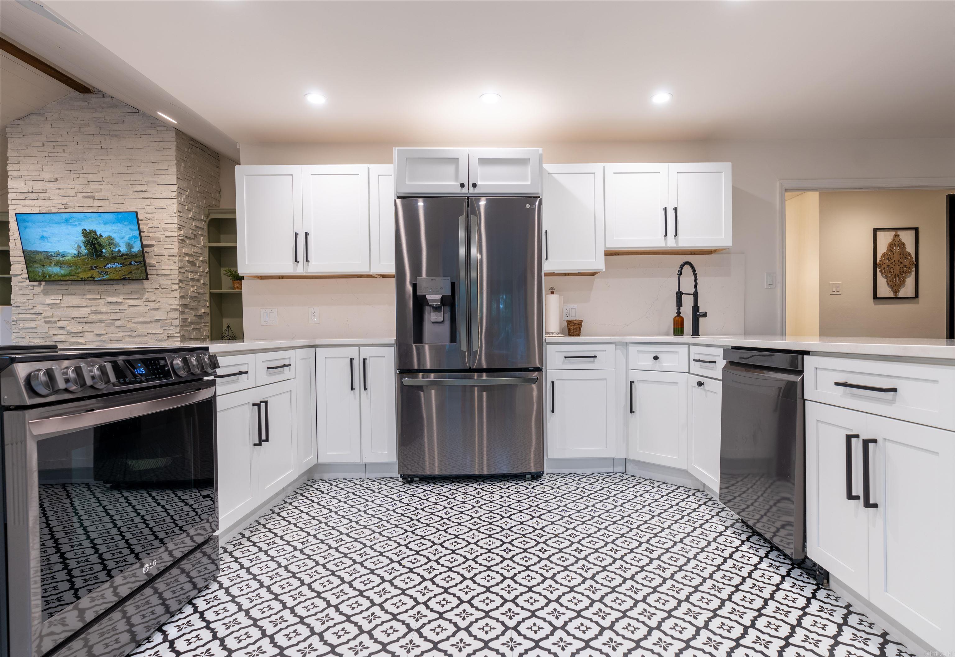 6 El Dorado Little Rock, AR 72212