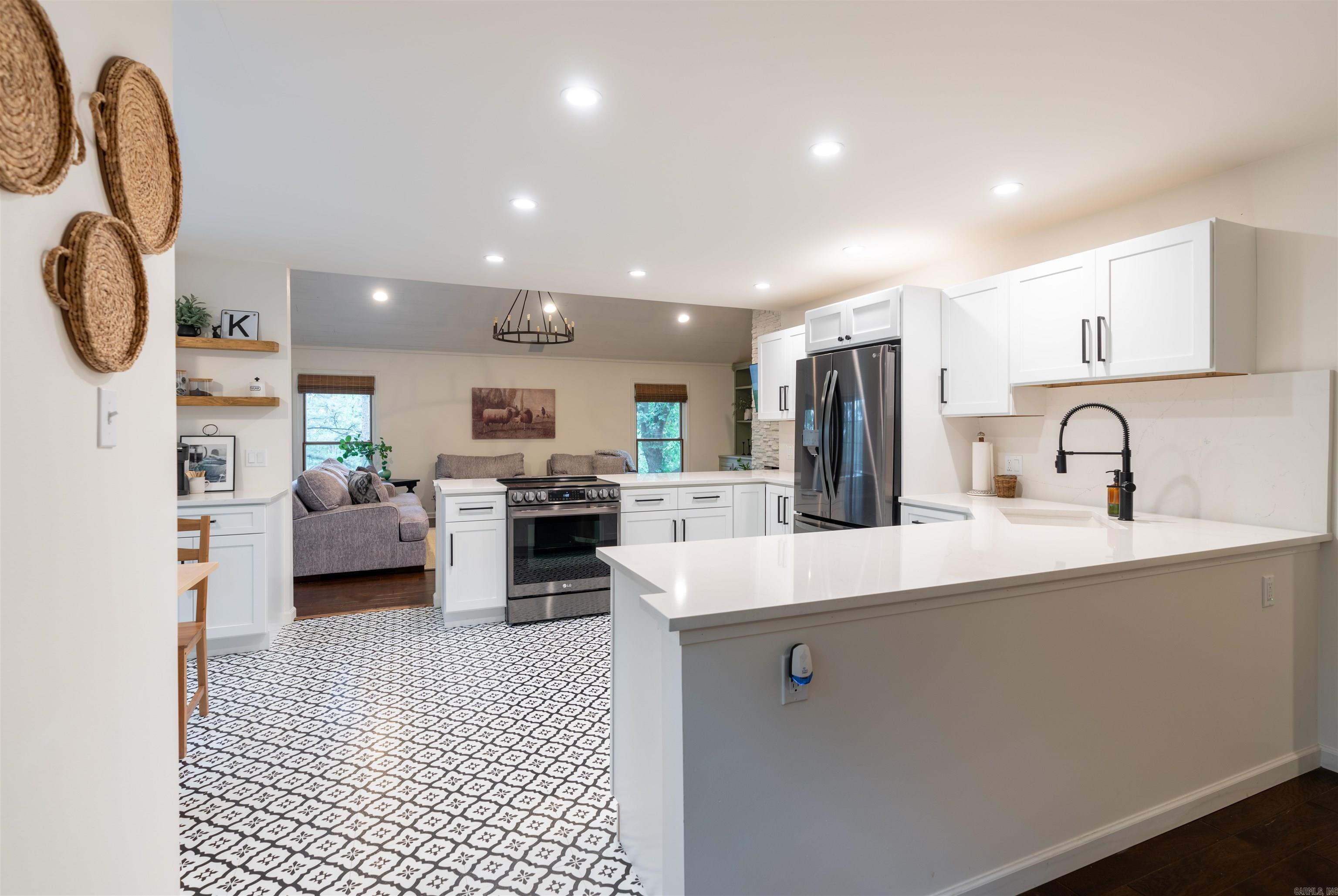 6 El Dorado Little Rock, AR 72212